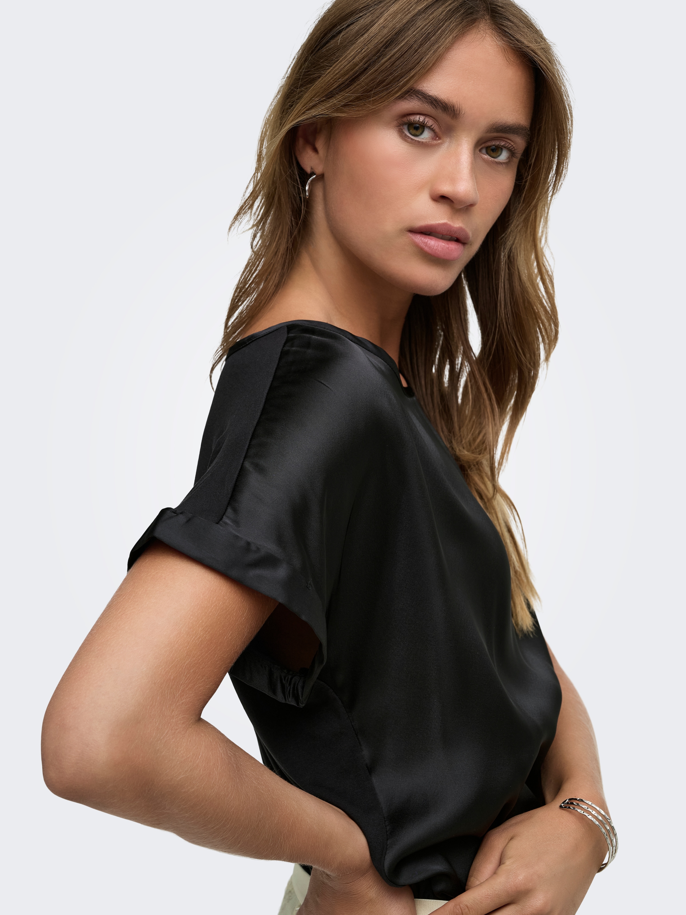 JDY Kurzarmbluse »JDYFIFI S/S TOP  WVN NOOS« Polyester