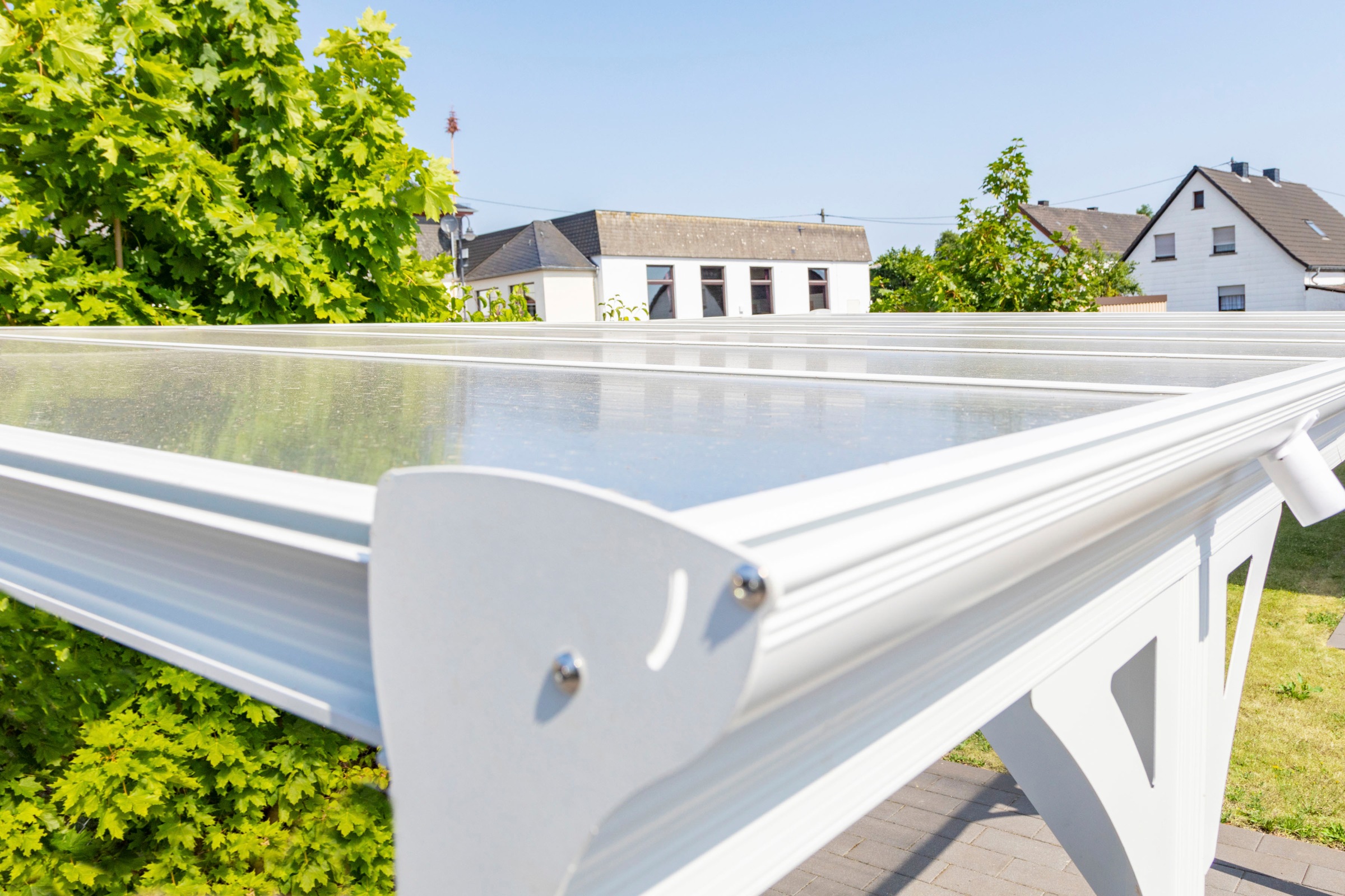 WESTMANN Einzelcarport »Flachdach«, Aluminium, 280 cm, Weiß, aus Aluminium, inkl. Regenrinne und Schrauben-Kit