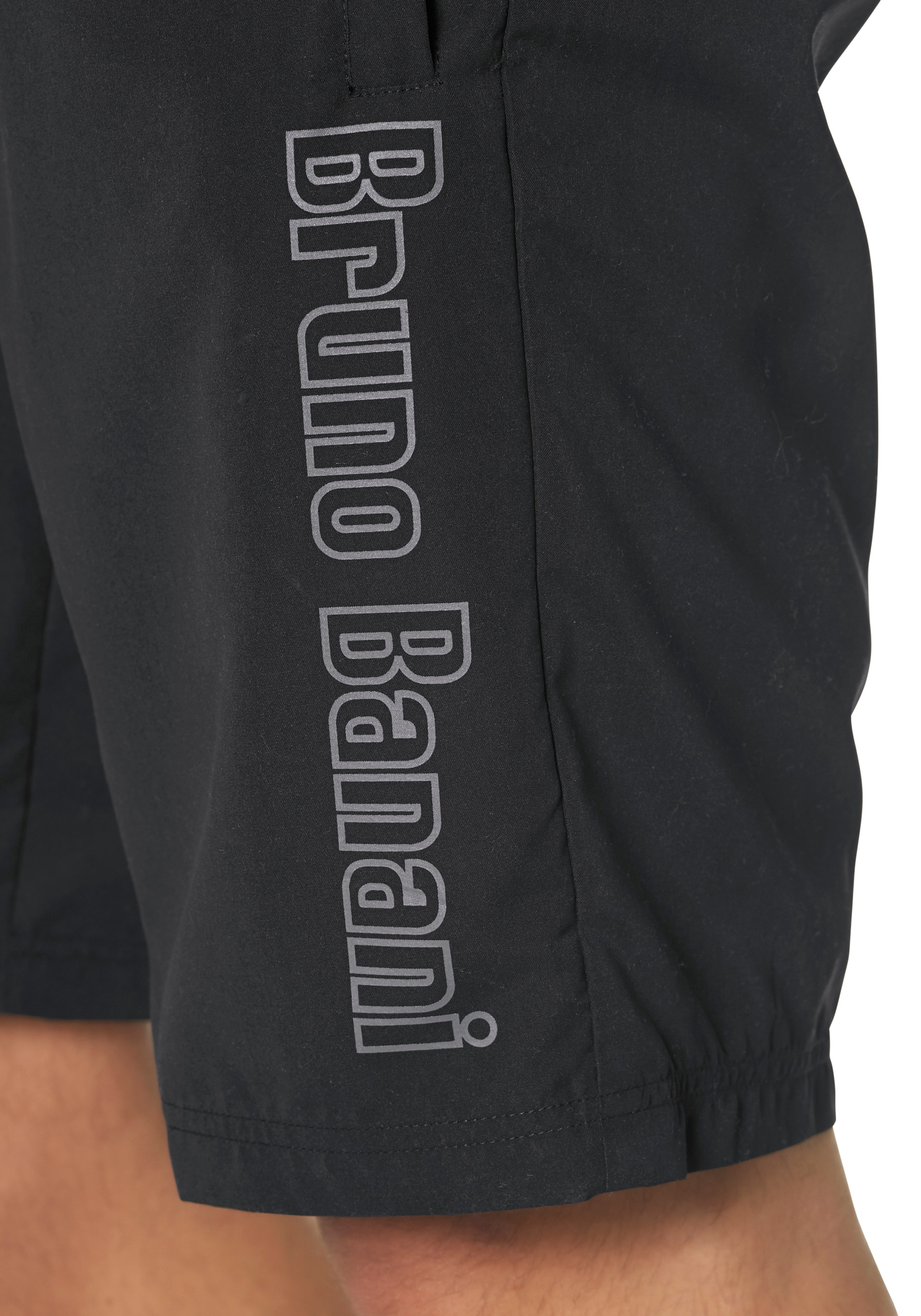 Bruno Banani Funktionsshorts »aus recyceltem Material«