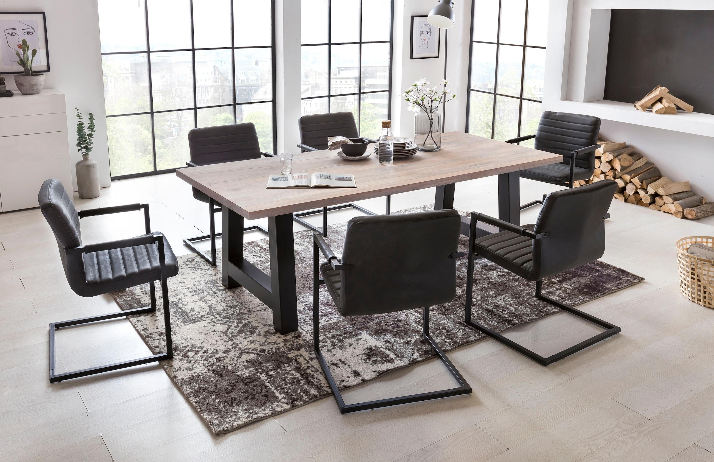 Home affaire Esstisch »New York«, Balkeneiche massiv mit ausdrucksstarker Holzoptik