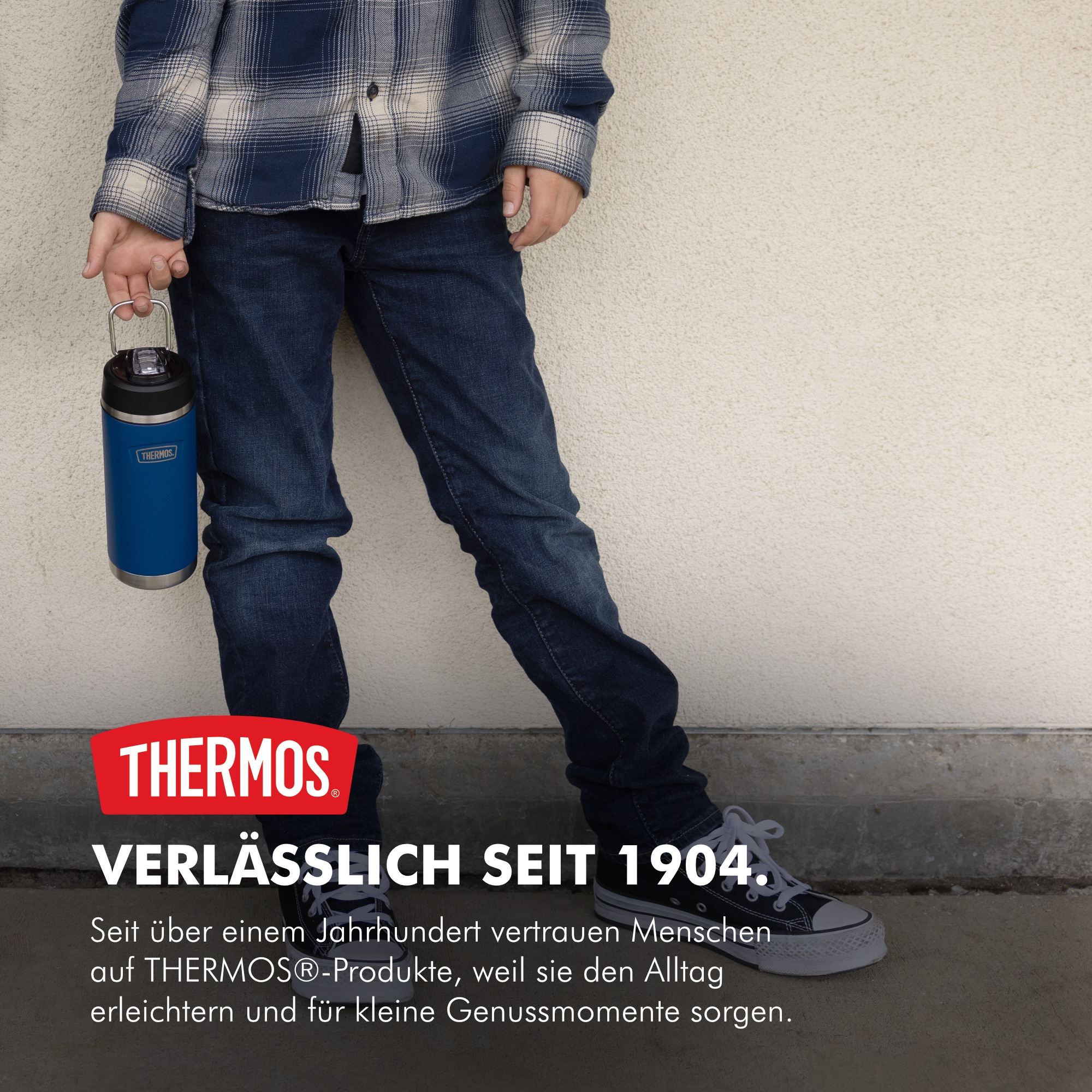 THERMOS Isolierflasche »ICON WATER BOTTLE, Edelstahlkörper, spülmaschinenfest« 0,53l, 12h kalt, schappsicher mit einklappbarem Flip-Strohalm