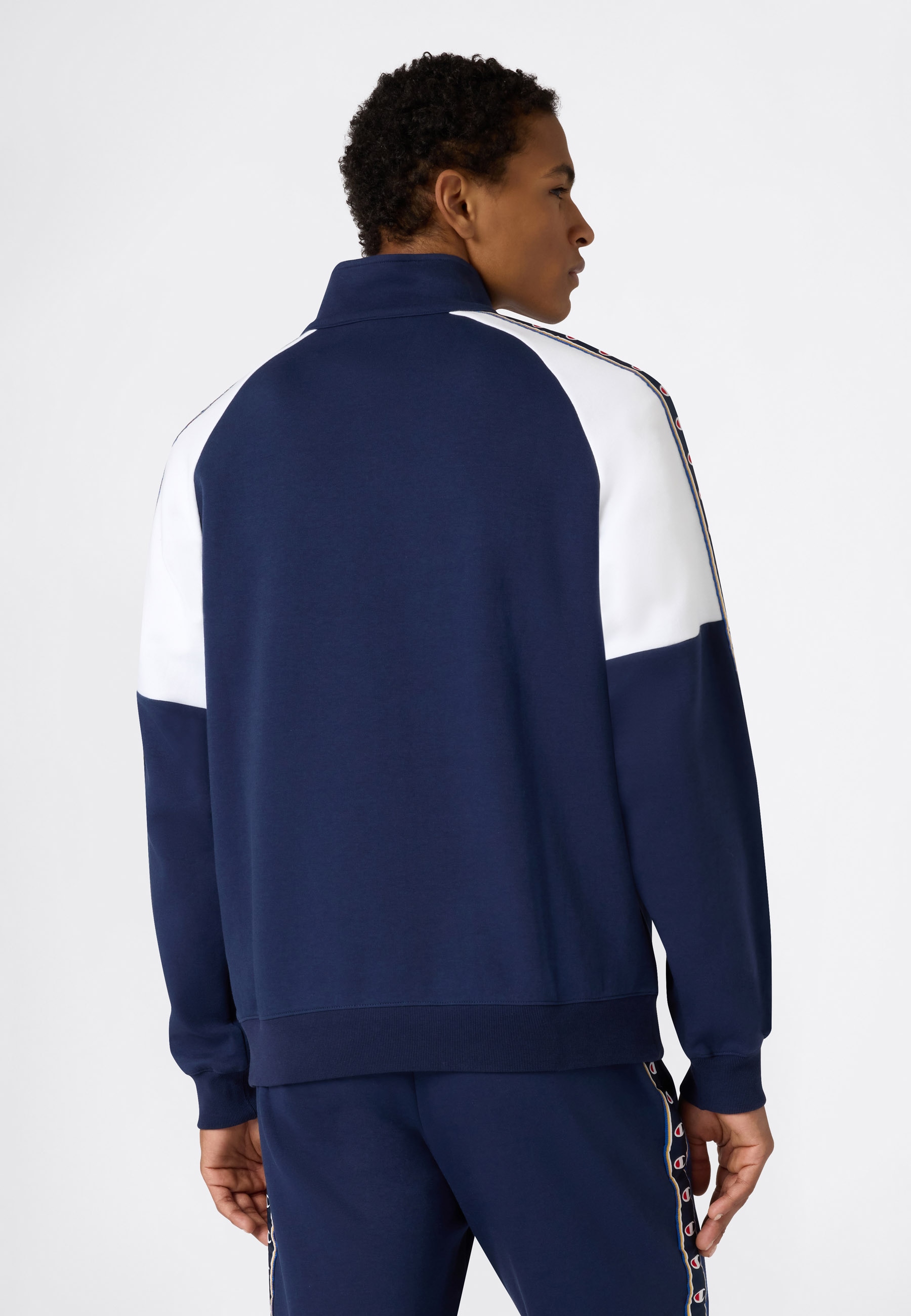 Champion Sweatshirt »Sports-inspired Interlock Half Zip Sweatshirt with Tape detailing«, komfortabler Schnitt, sportlicher Stil, Rundhalsausschnitt
