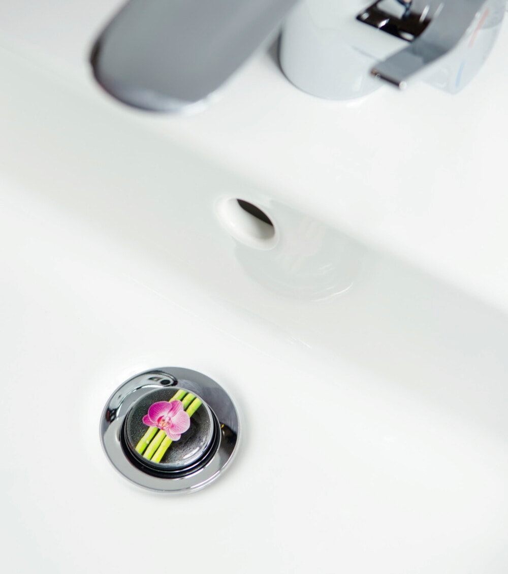 Sanilo Badaccessoire-Set »Asia«, (Komplett-Set, 3 tlg.), bestehend aus WC-Sitz, Badteppich und Waschbeckenstöpsel