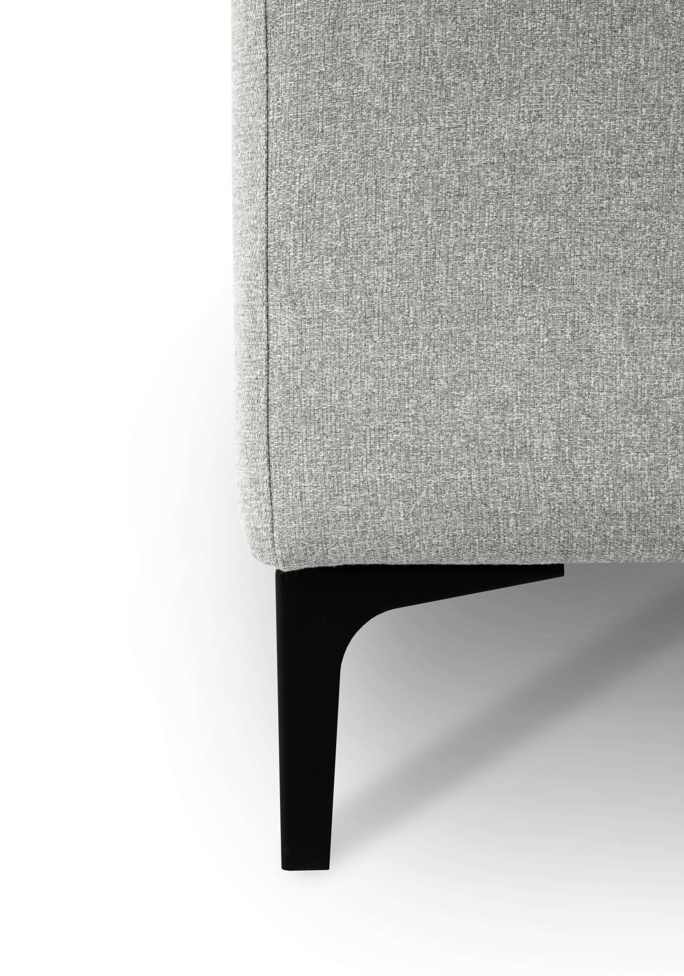 OTTO home 2,5-Sitzer »Henry, Kompaktsofa, Breite 214 cm« mit Metallbeinen, Wellenunterfederung, wasserabweisender Stoff