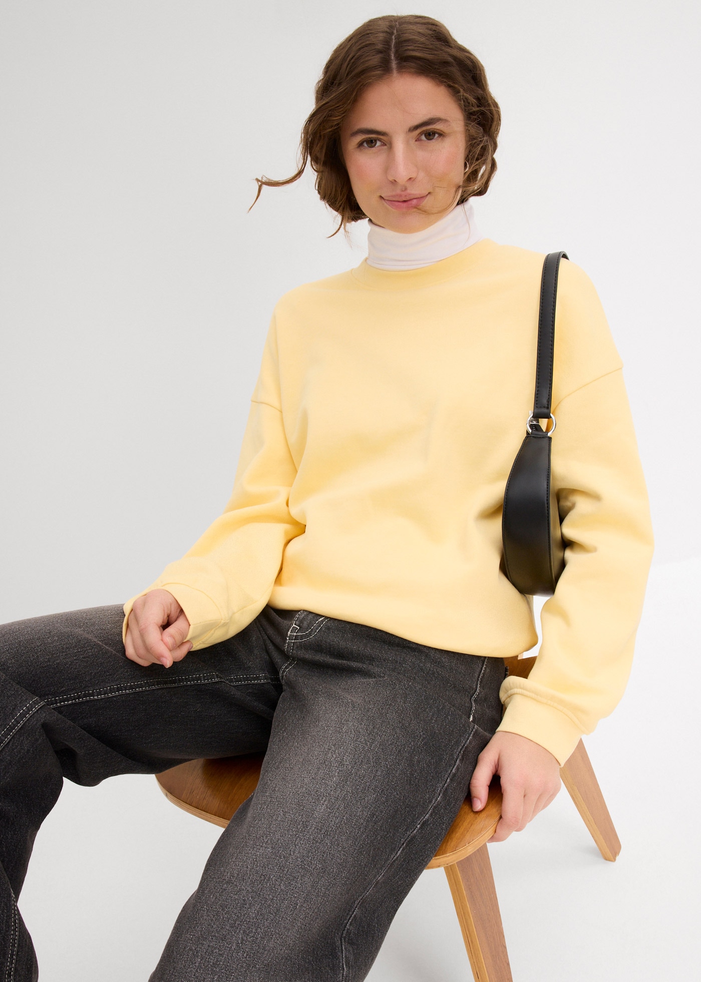 bonprix Sweatshirt , Oversize-Passform, aus reiner Baumwolle, elastische Bündchen
