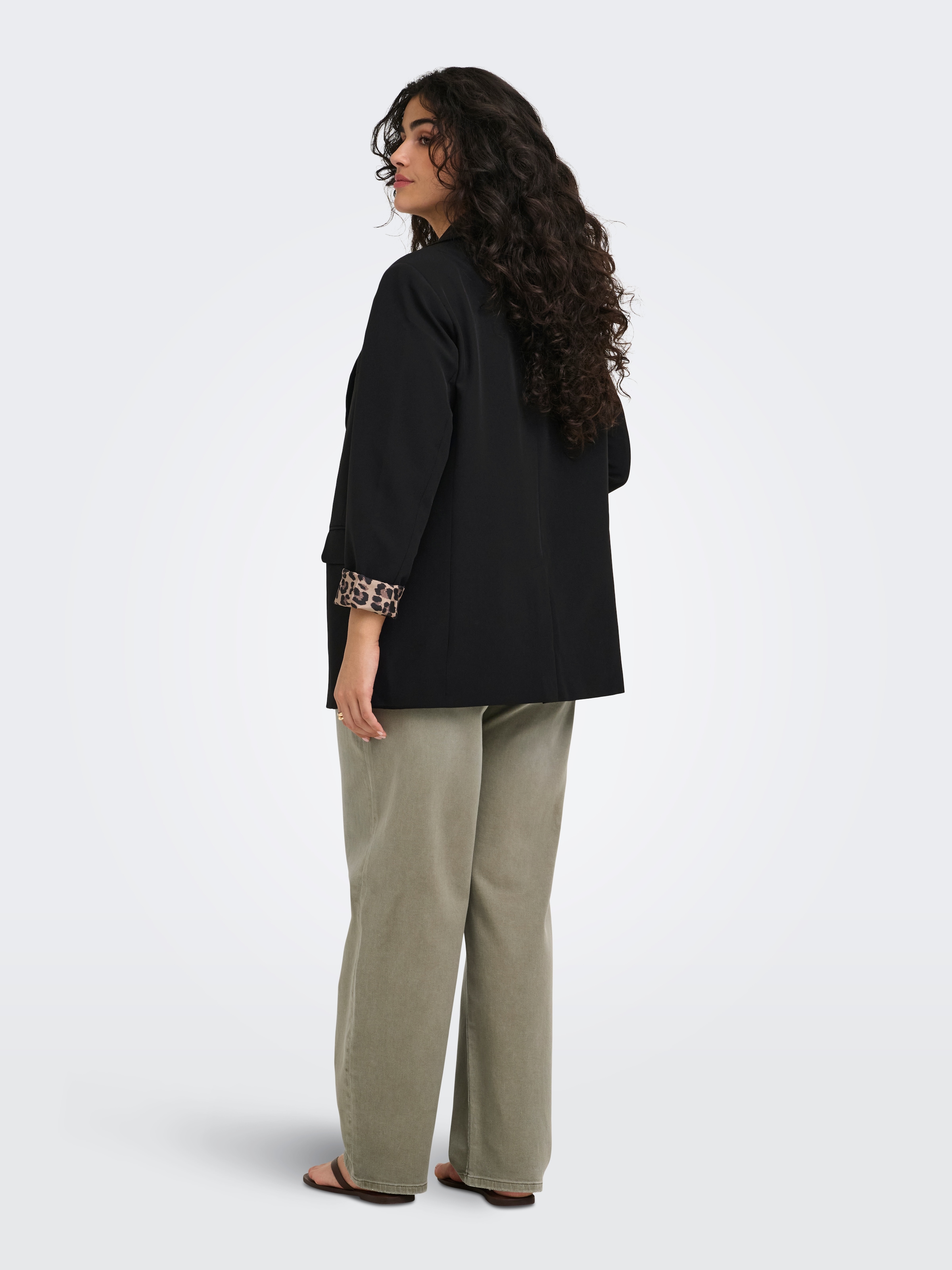 ONLY CARMAKOMA Kurzblazer »CARLANA-BERRY L/S REG BLAZER TLR« Kunstfaser