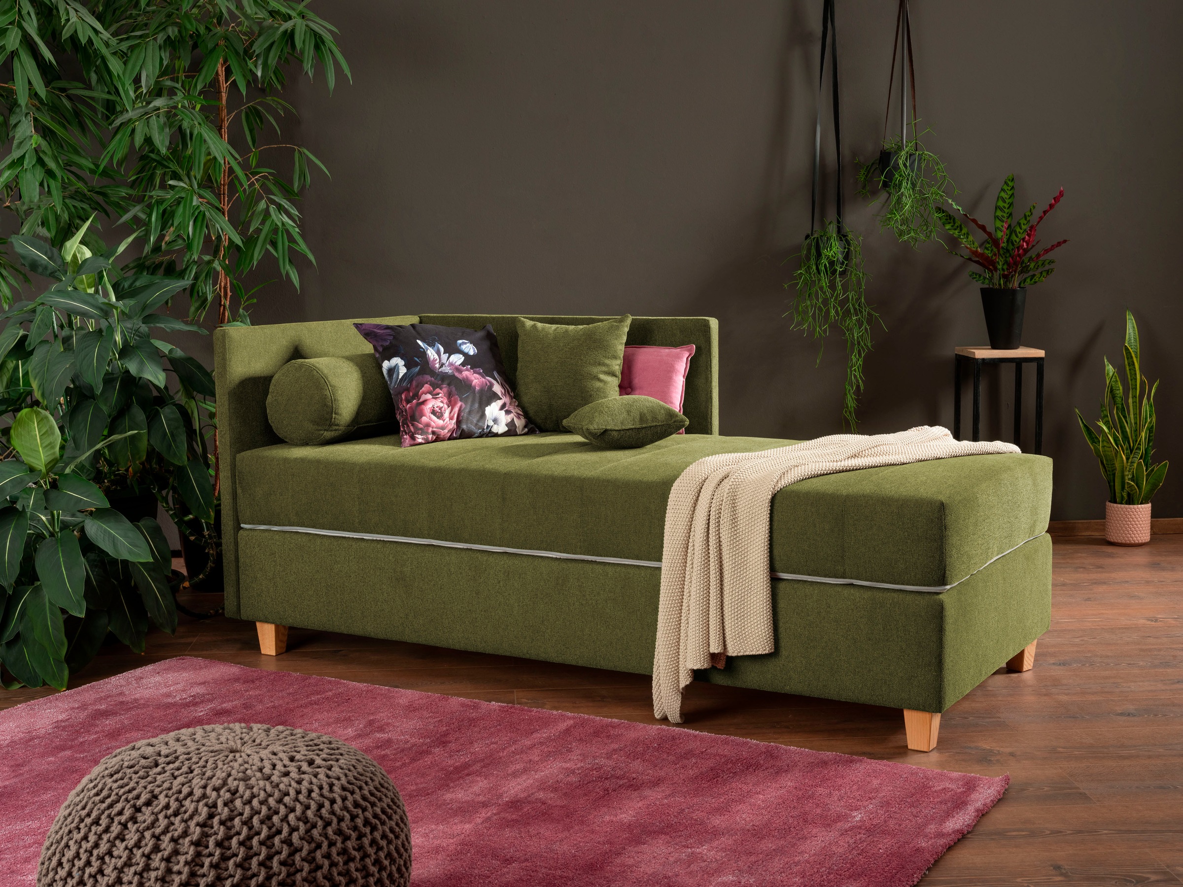 alina Schlafsofa »Kona«, 7-Zonen Taschenfederkernmatratze, Zierkissen-Set und Schlummerrollen