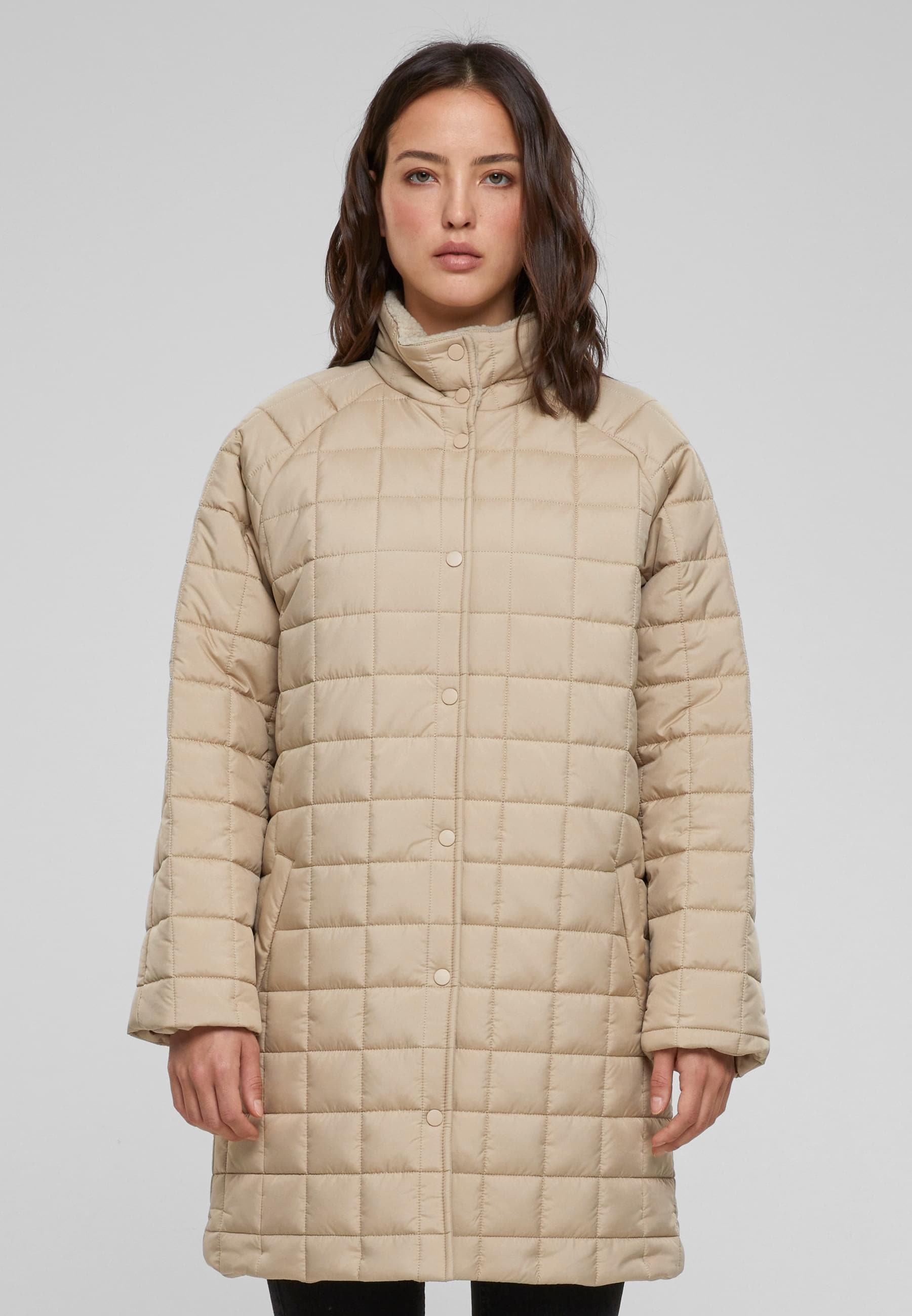 URBAN CLASSICS Winterjacke »Urban Classics Damen Ladies Quilted Coat« 1 Stk. tlg. ohne Kapuze