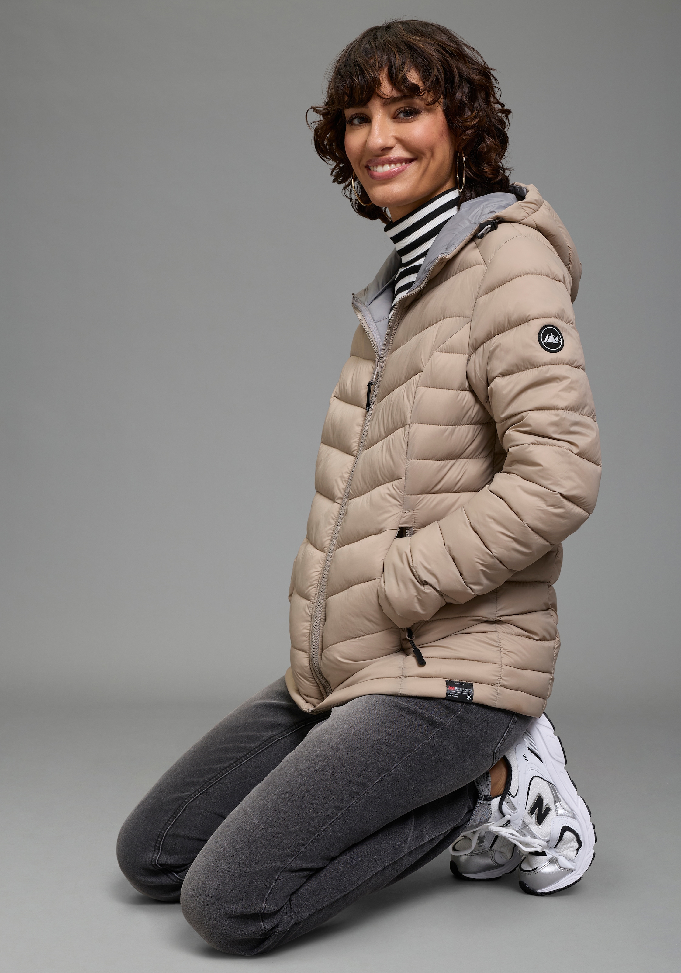 Polarino Steppjacke mit Kapuze Übergangsjacke für kühle Tage,  aus leichtem Webmaterial