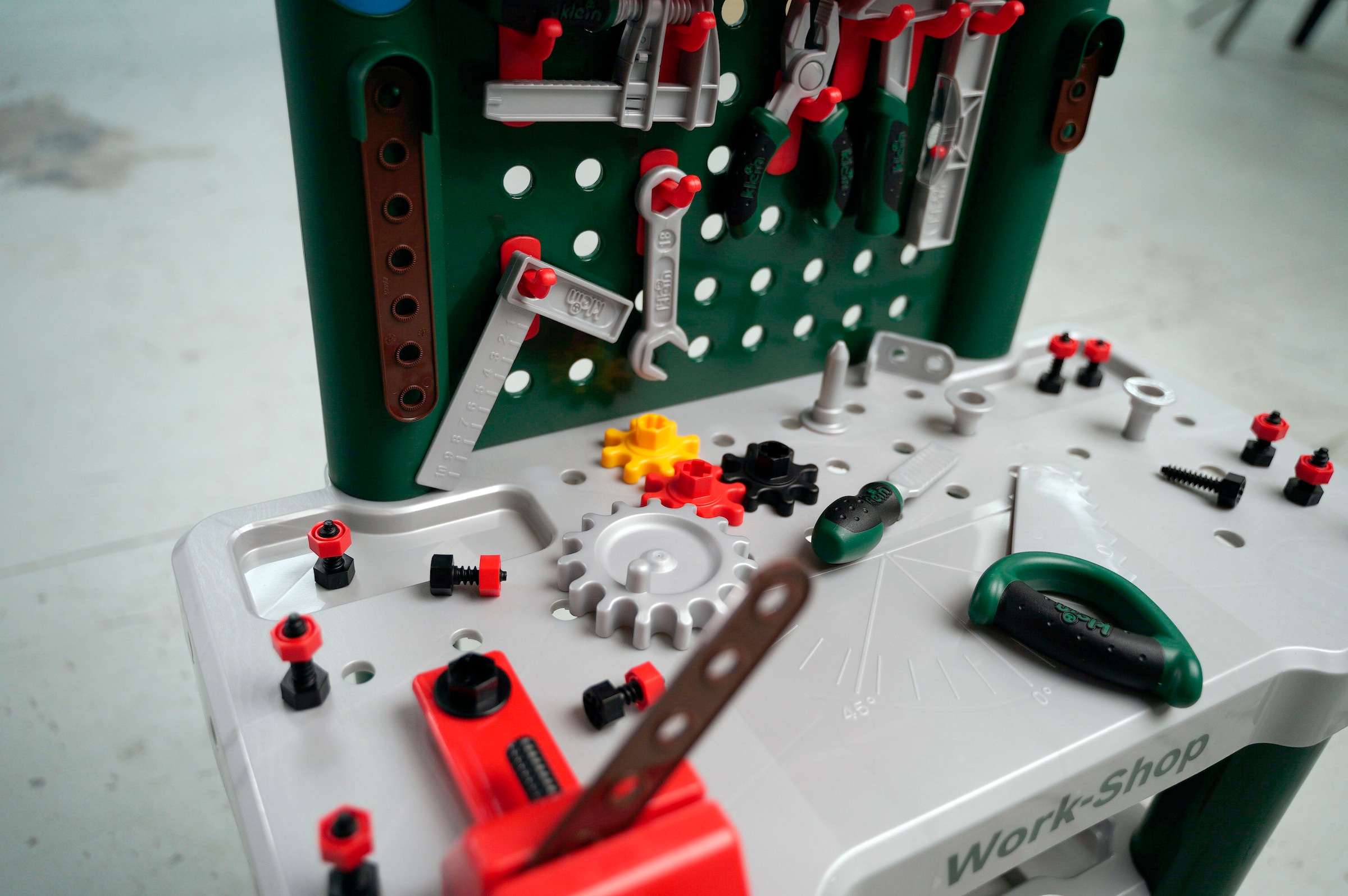 Klein Spielwerkbank »Bosch Workshop«, Made in Germany