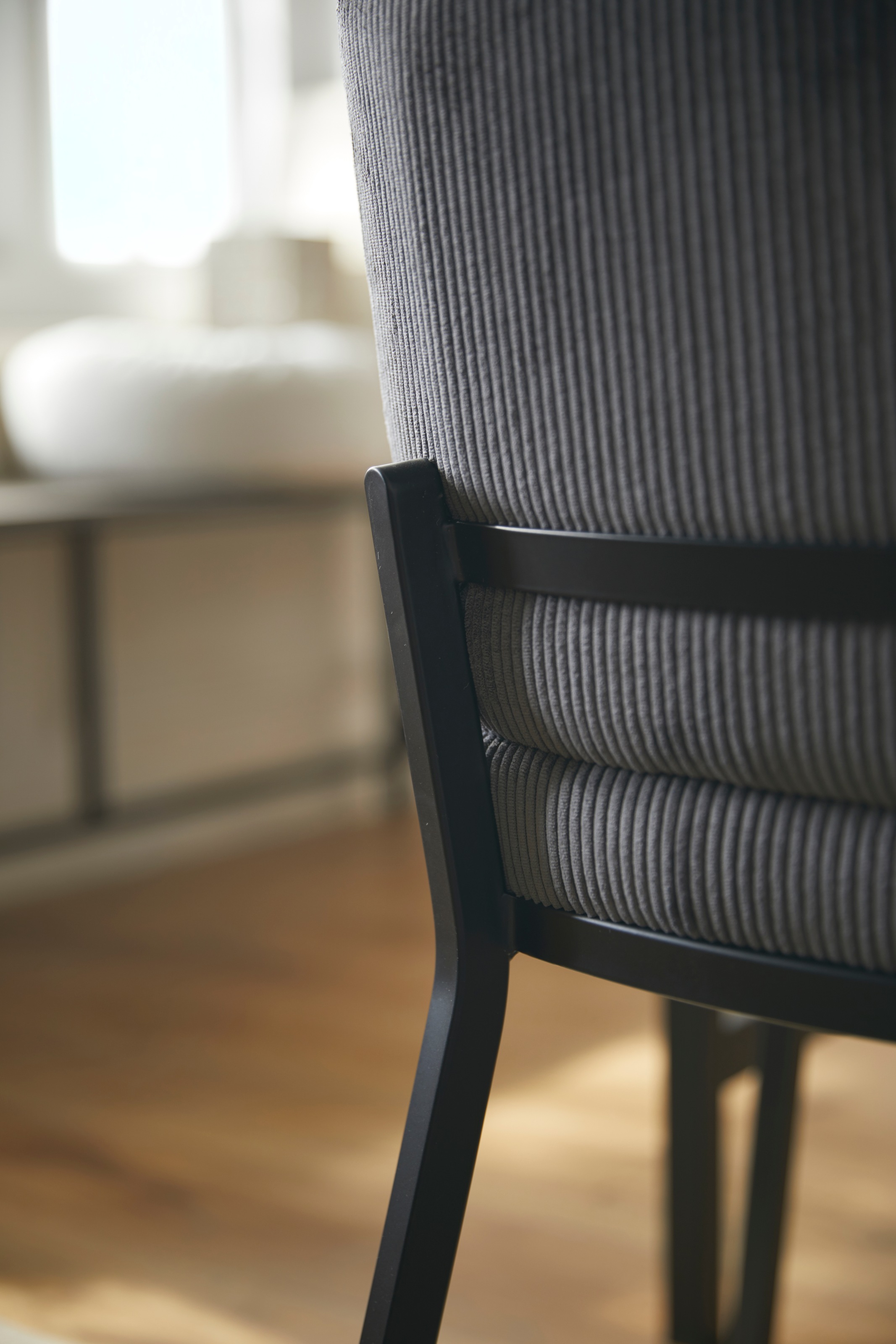 Guido Maria Kretschmer Home&Living Essbank »Sare«, Mit Echtholzfurnier aus Eiche