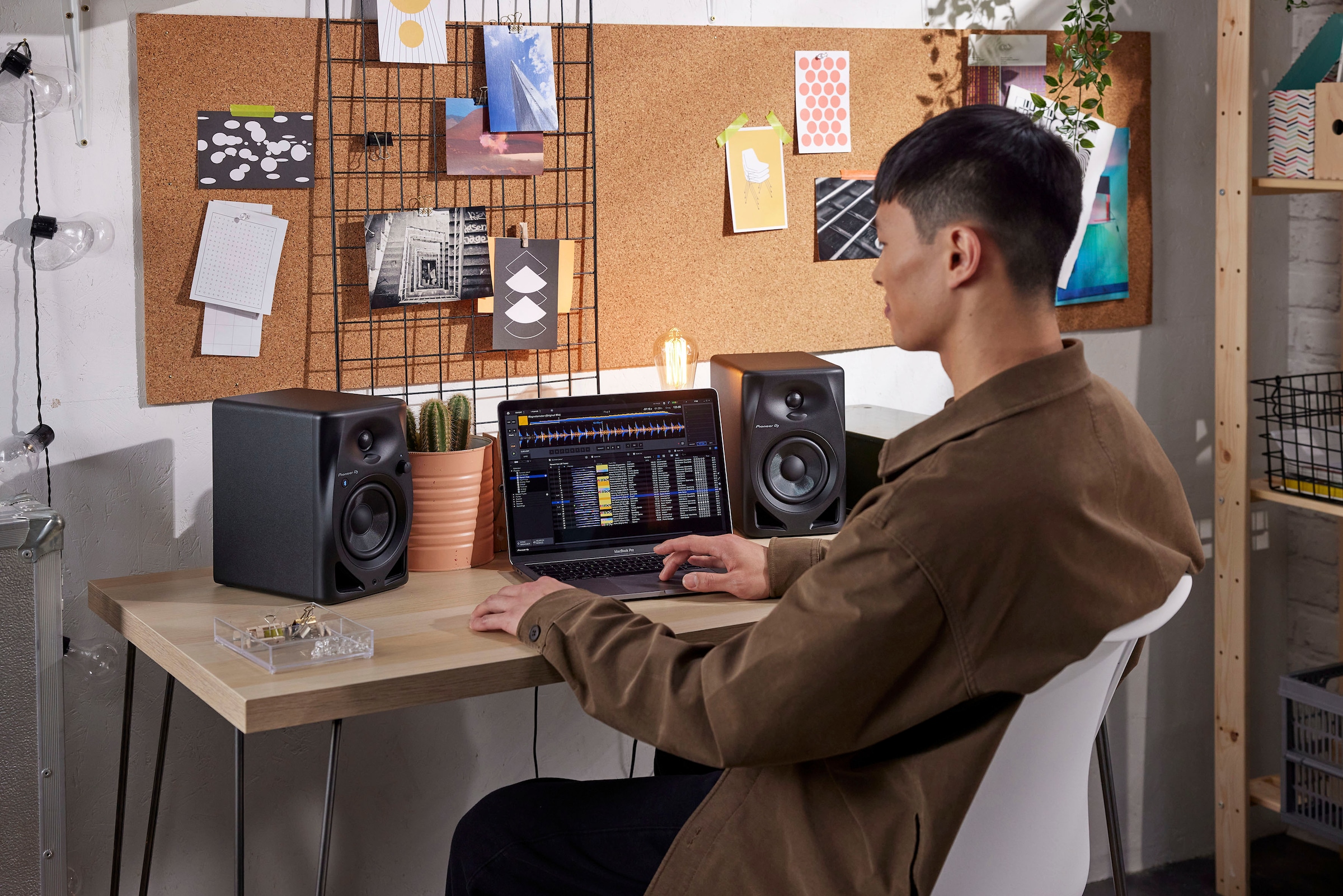 Pioneer DJ Lautsprecher »DM-40D-BT«