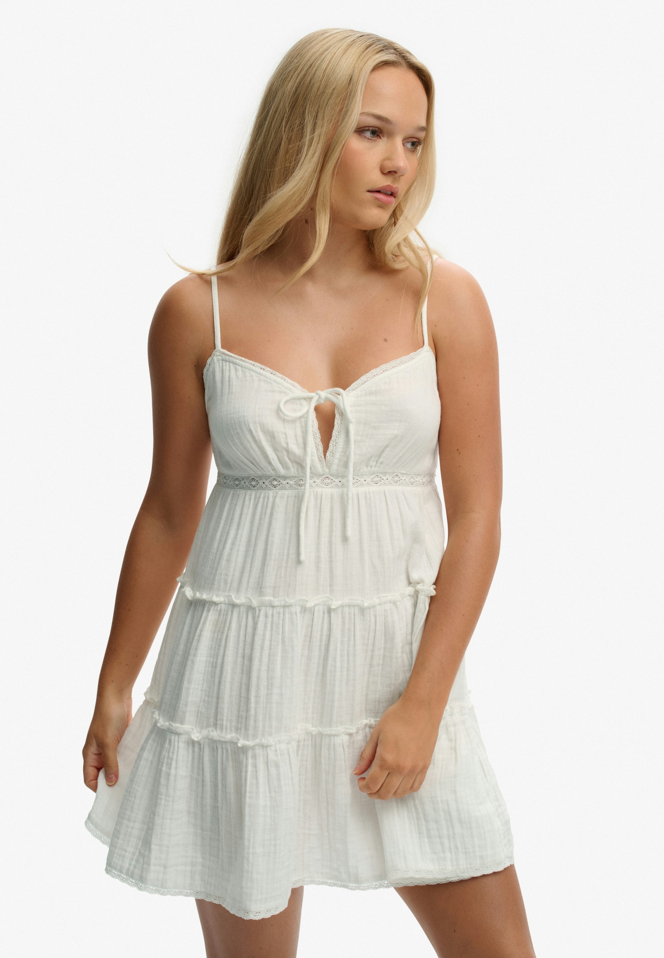 Superdry Sommerkleid »CHEESECLOTH TIERED MINI DRESS« aus Baumwolle, Relaxed Fit, ohne Ärmel, pflegeleichtes Webmaterial