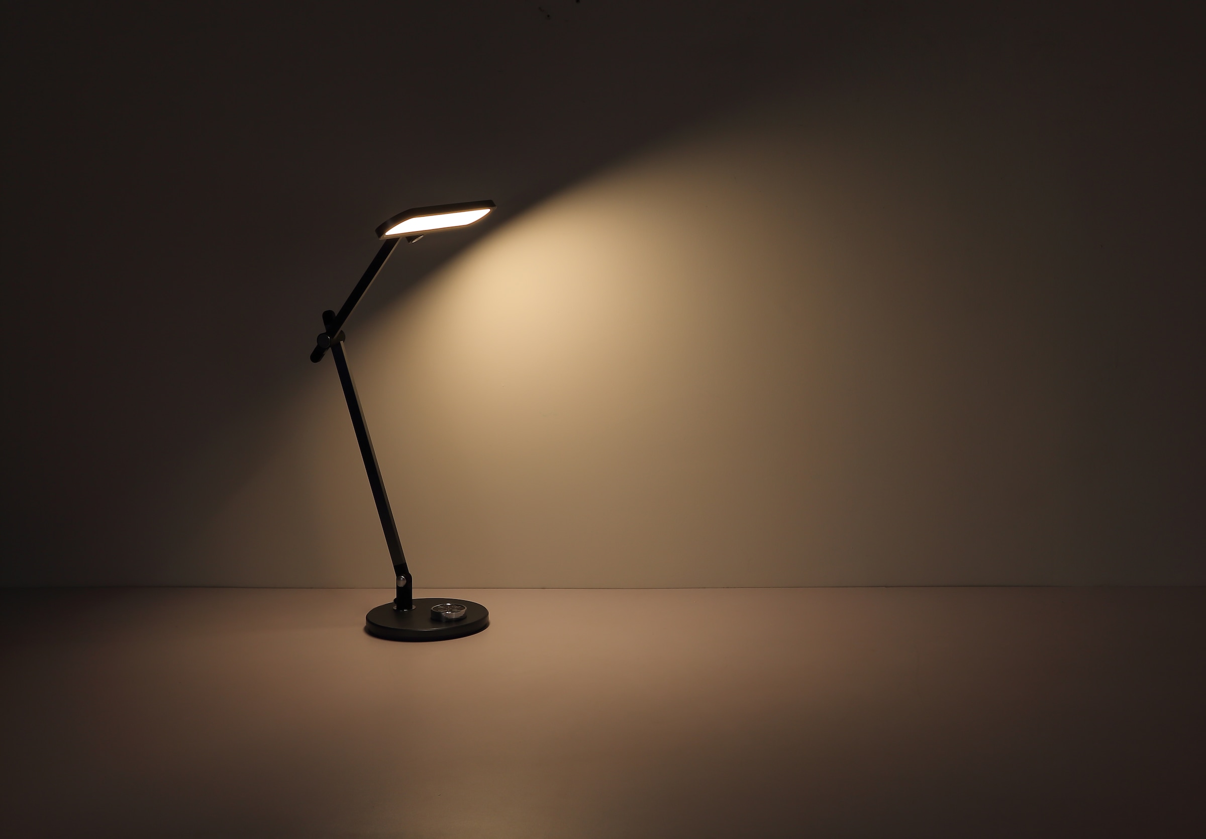 GLOBO LIGHTING LED Tischleuchte »BERLETTA«, Leuchtmittel LED-Modul | LED fest integriert, Tischlampe/Arbeitszimmer/Bürotischleuchte/grau/beweglich