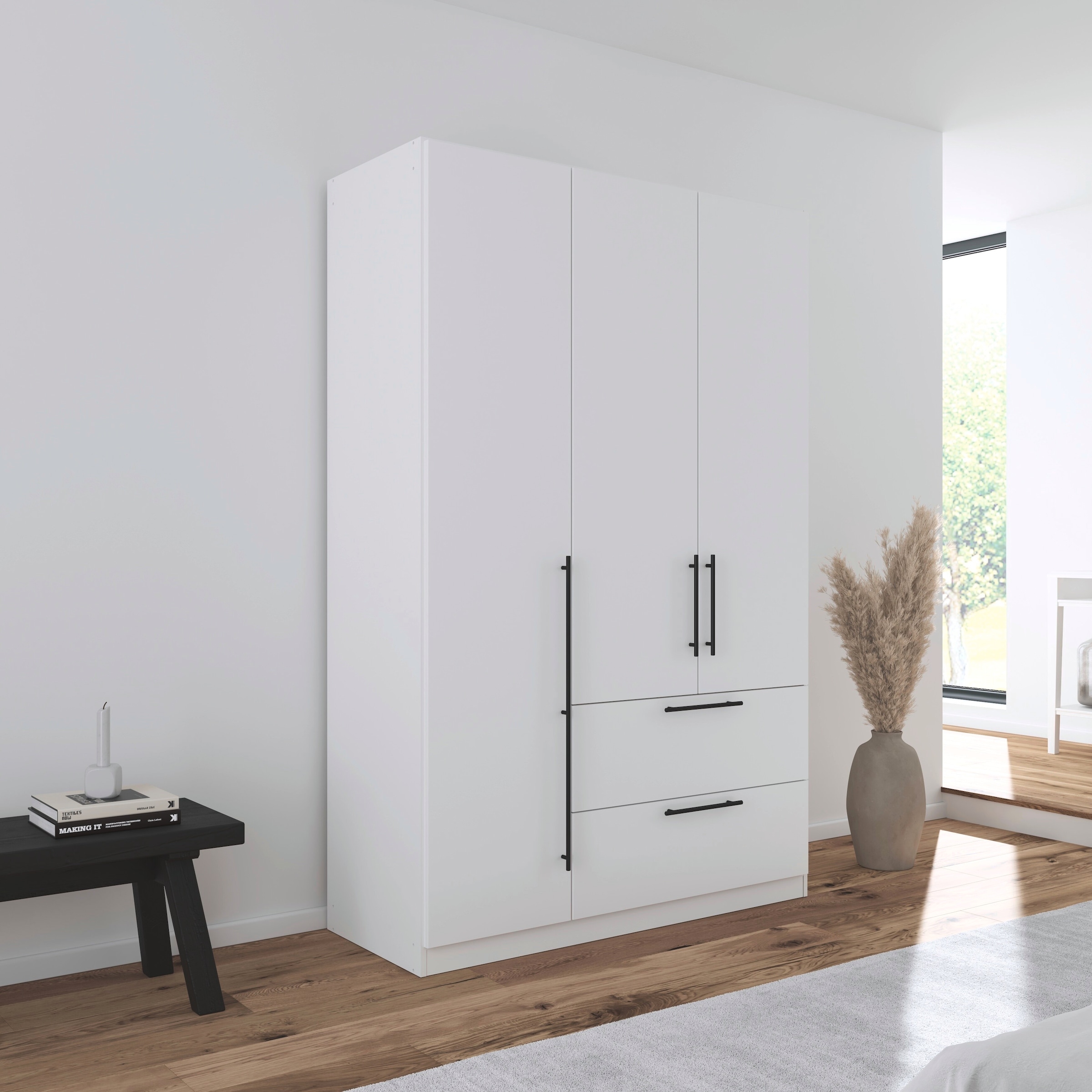 rauch Kleiderschrank »Drehtürenschrank Schrank Garderobe Wäscheschrank Schlafzimmer AVOLA«, (in 3 verschiedenen Ausstattungen BASIC/CLASSIC/PREMIUM), mit hochwertigen Stangengriffen aus Metall in Schwarz MADE IN GERMANY