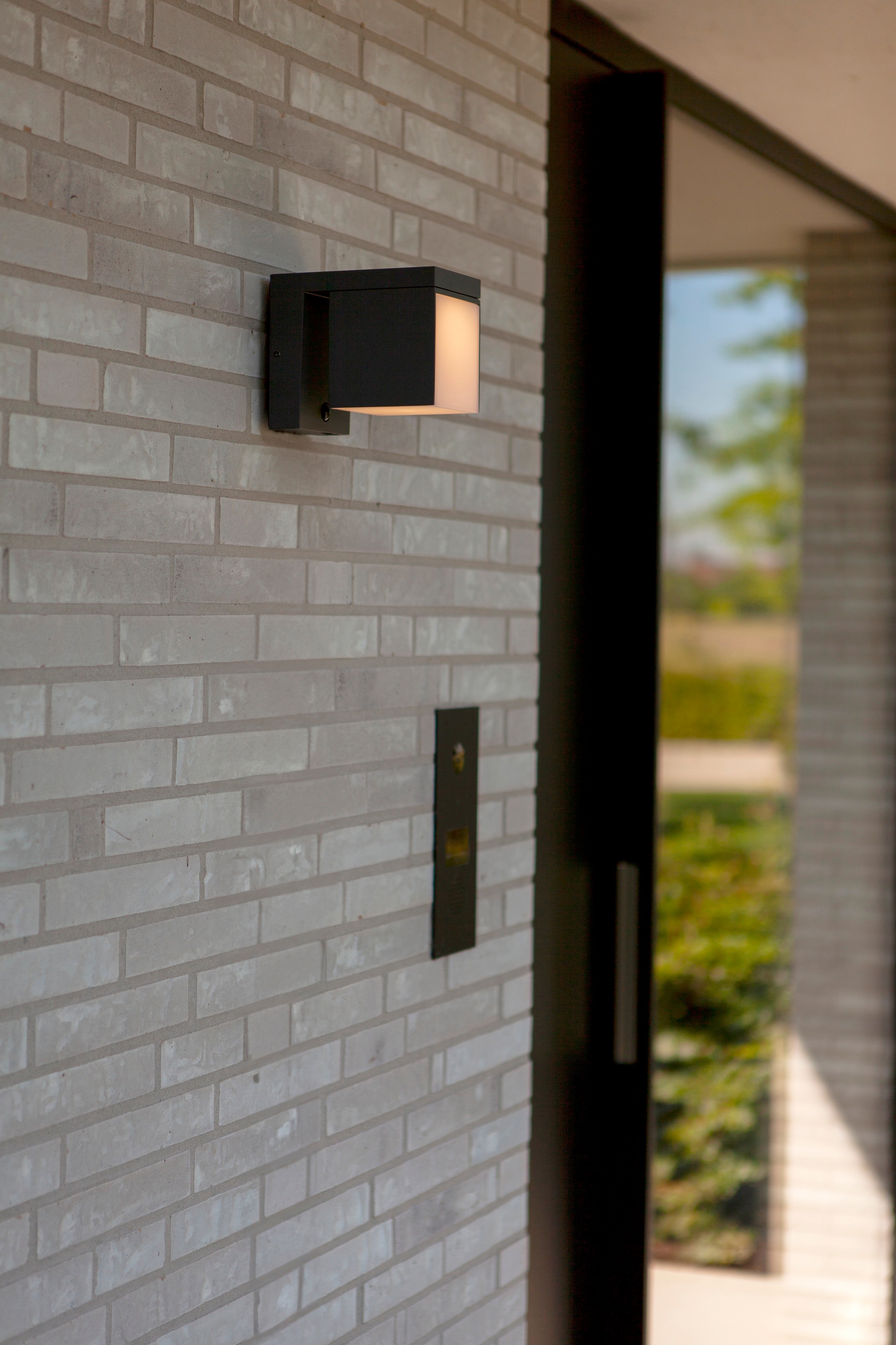 LUTEC LED Solarleuchte »LED-Solarleuchte PRIMA, Hybrid«, 1 flammig, Leuchtmittel LED-Board | LED fest integriert, Solar-Hybrid