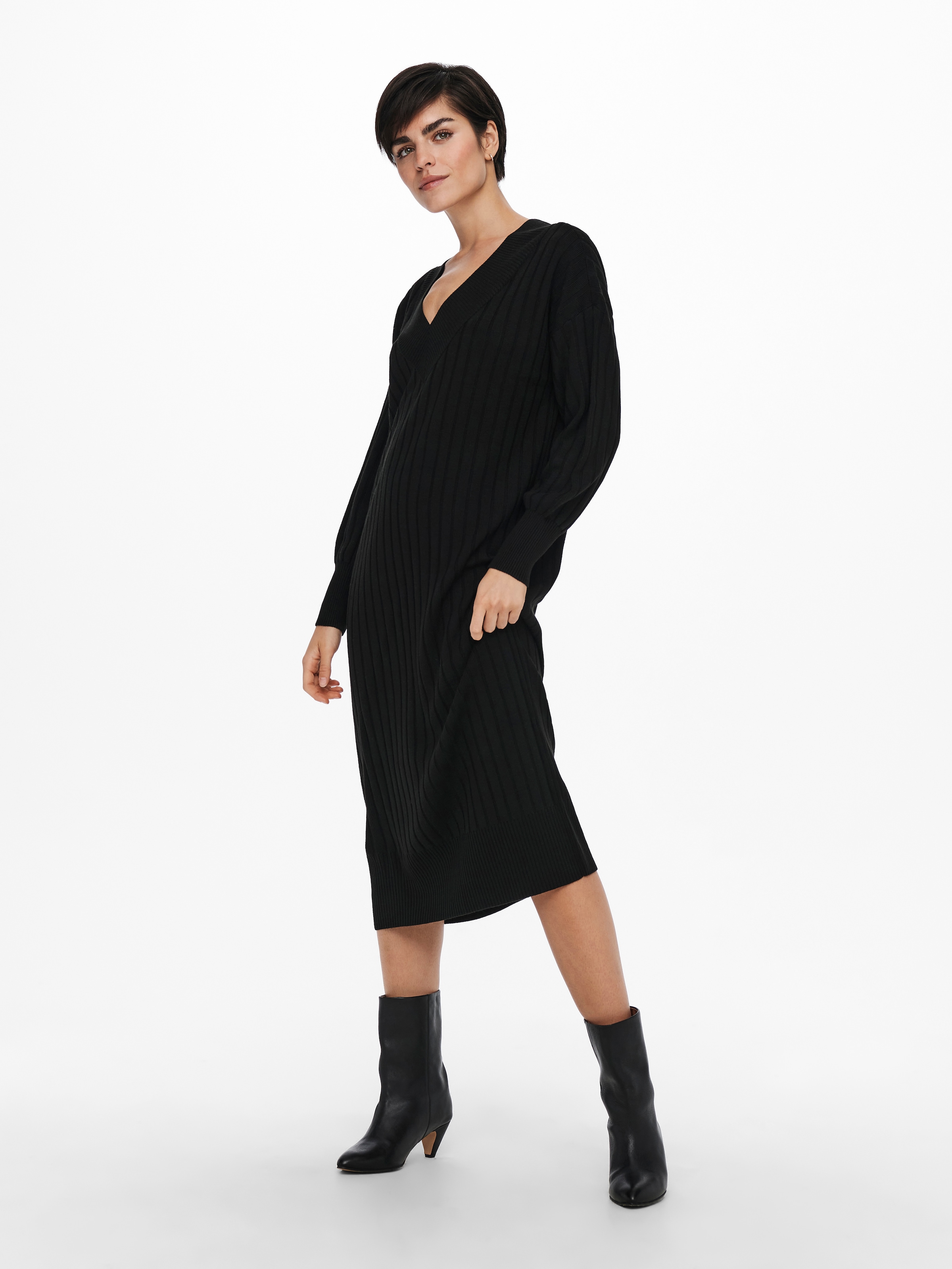 ONLY Strickkleid »ONLNEW TESSA L/S MIDI V DRESS« mit tiefem V-Ausschnitt mit breiter Blende