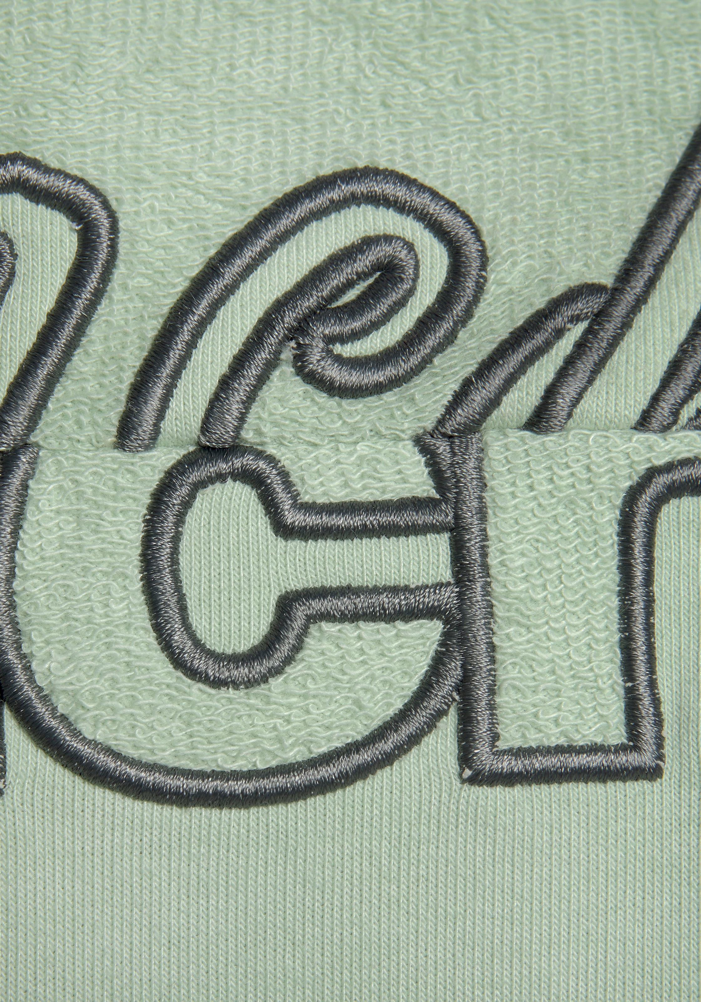 Bench. Sweatshirt, mit Logostickerei, Loungeanzug