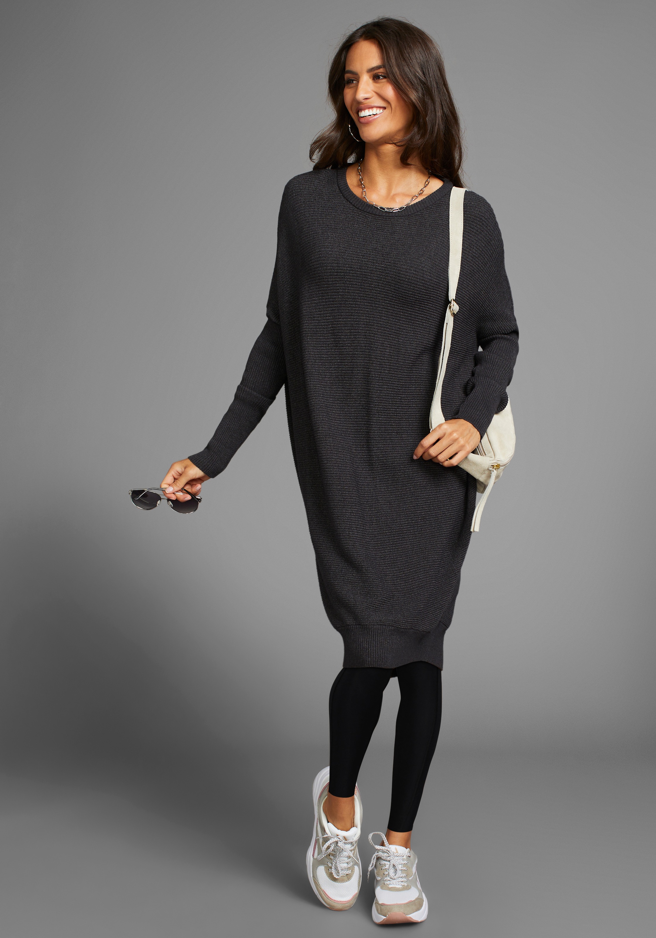 Laura Scott Longpullover, in Oversize