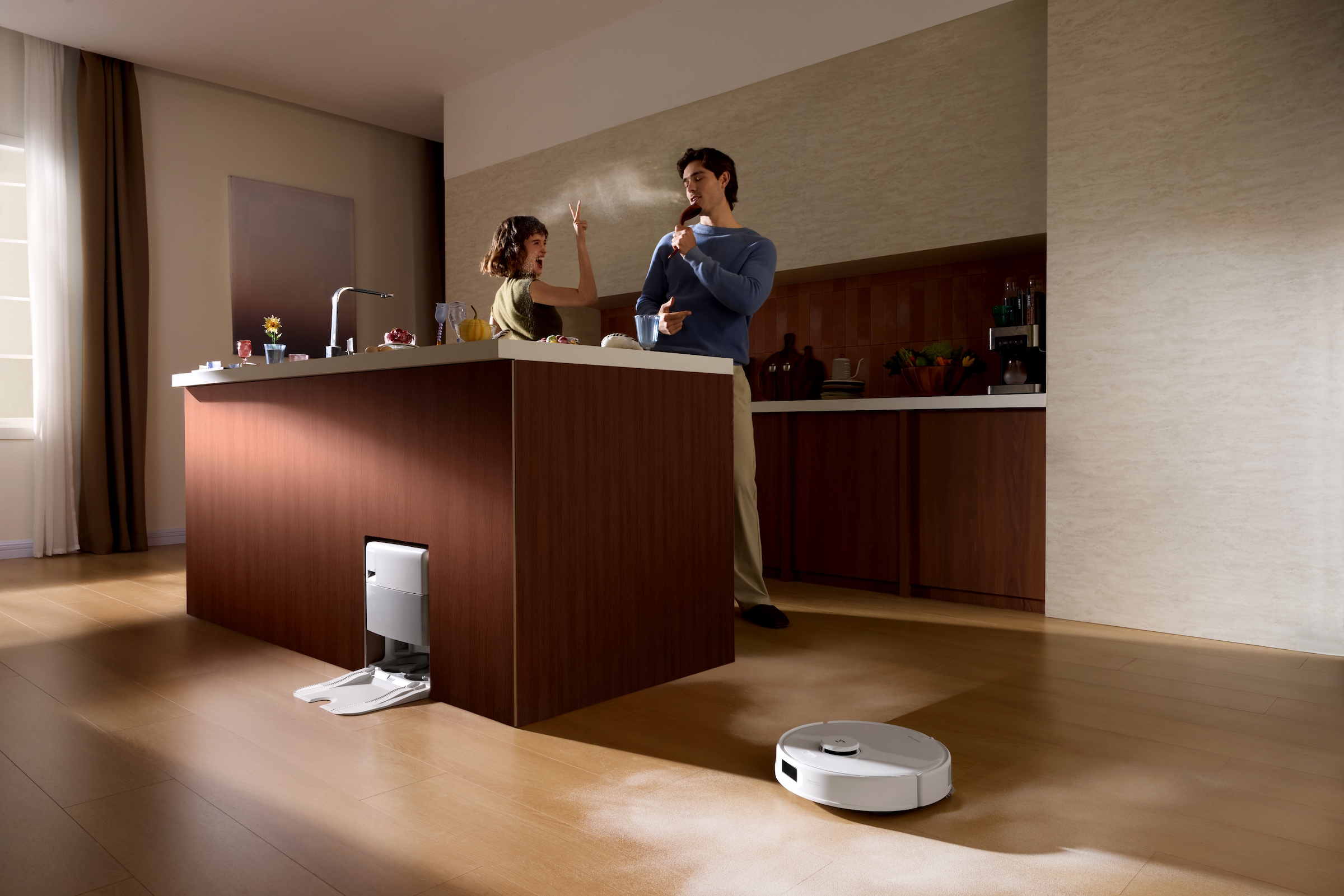 Roborock Saugroboter »Roborock Qrevo Edge 5V1 mit Wischfunktion, mehrstöckige Kartierung« intelligente Software, präzise Raumzuordnung, individ. Reinigungspläne