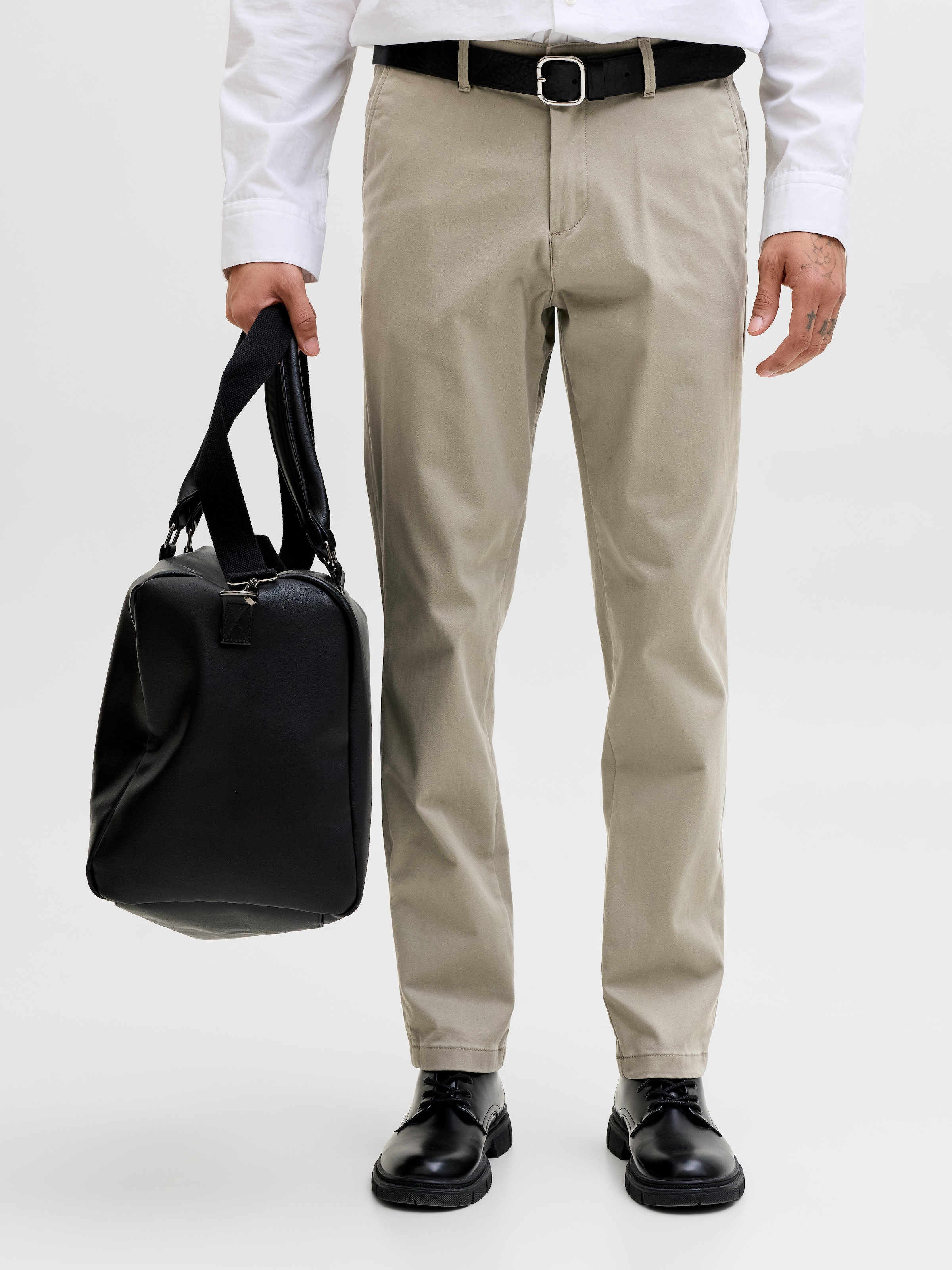 Jack & Jones Chinohose »JJIMARCO mit Badge und hohem Tragekomfort«  unifarben, modisch, slim fit, Baumwollmischung
