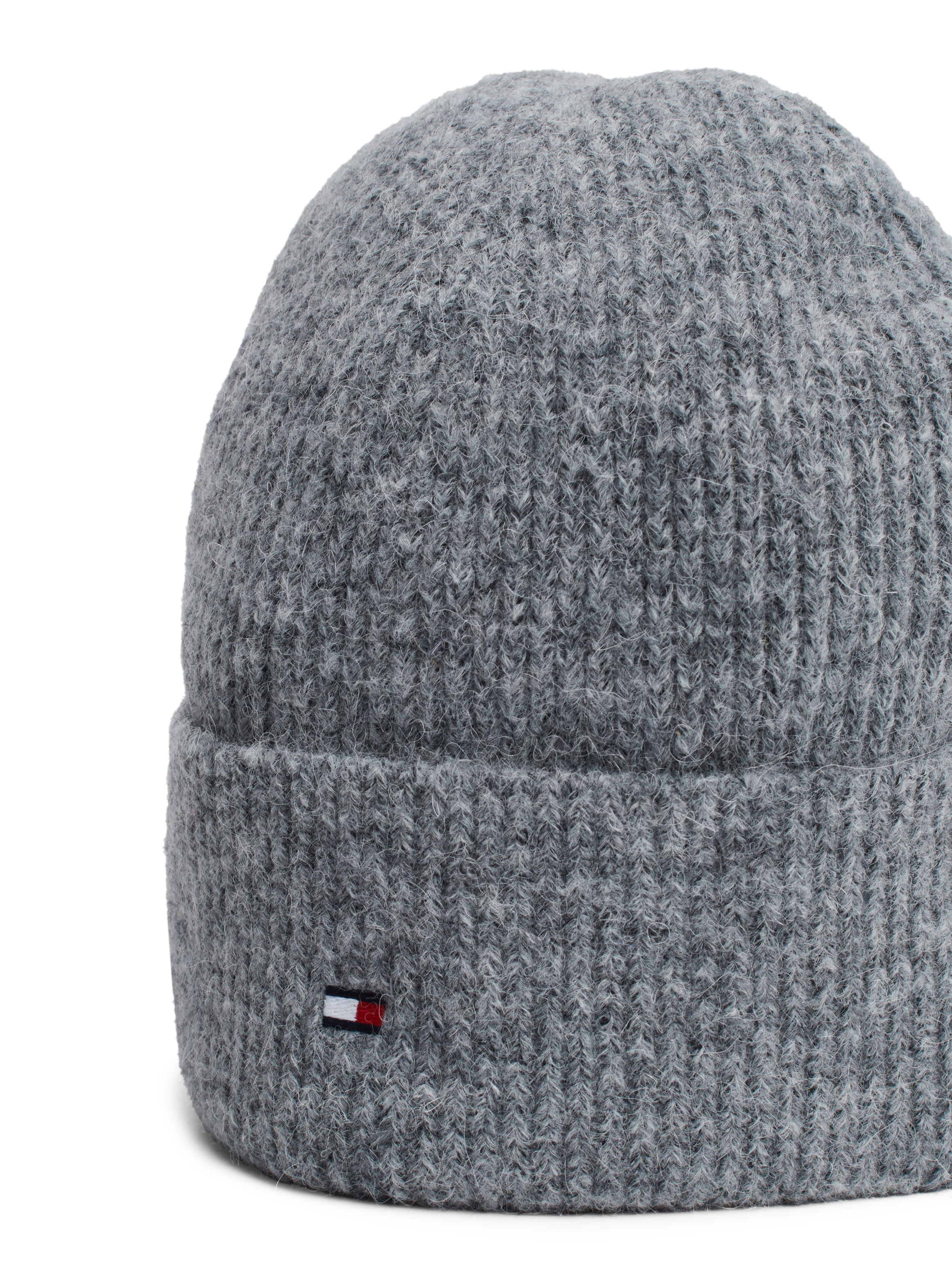 Tommy Hilfiger Strickmütze »ESSENTIAL FLAG FUZZY BEANIE«, mit Logostickerei