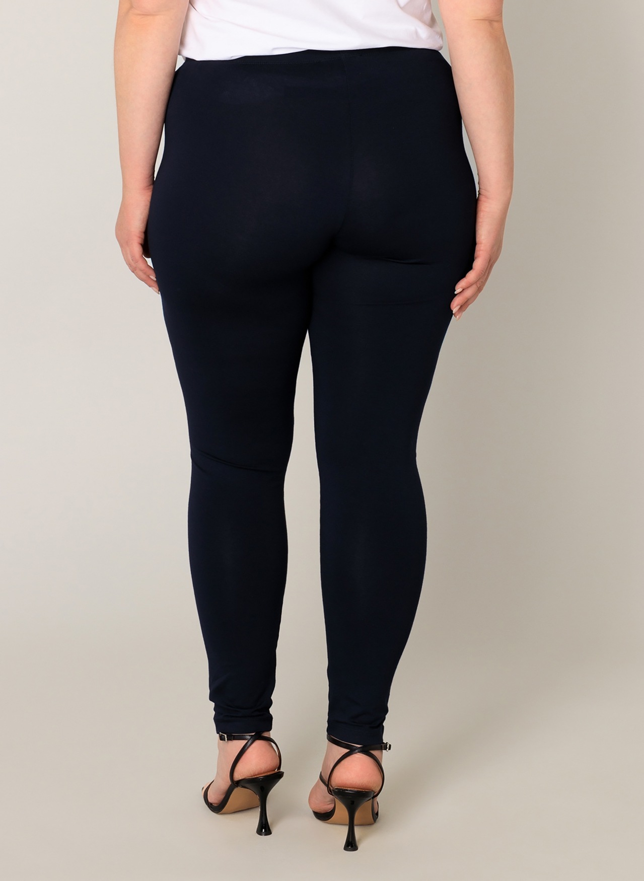 Base Level Curvy Leggings »Andrea«