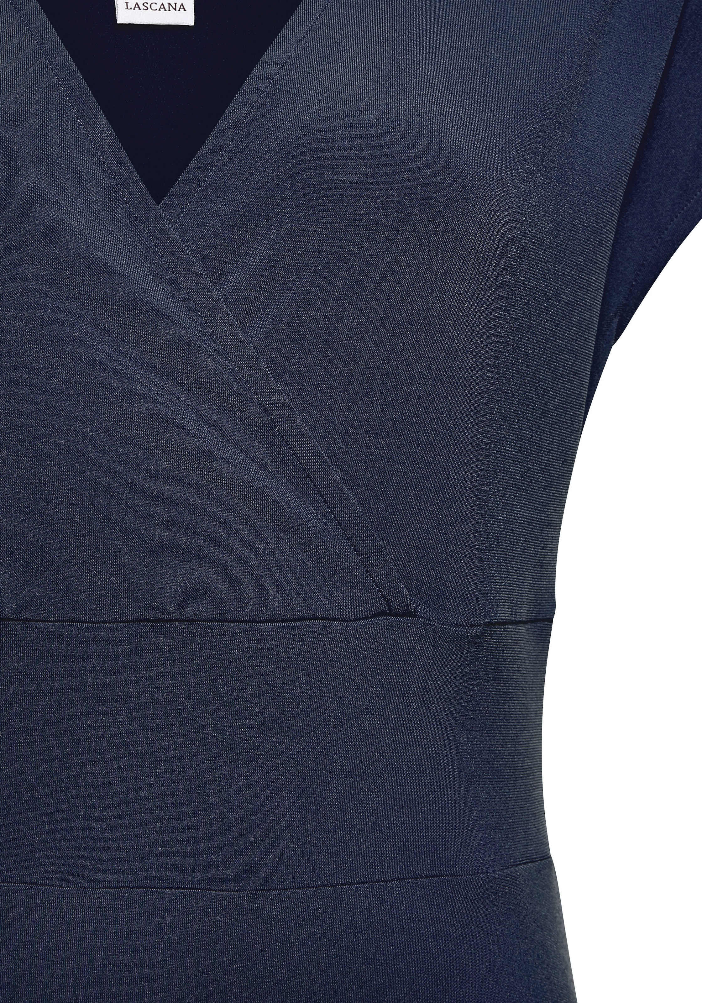 LASCANA Midikleid aus bügelfreier Ware, elegantes Sommerkleid aus Jersey, Strandkleid