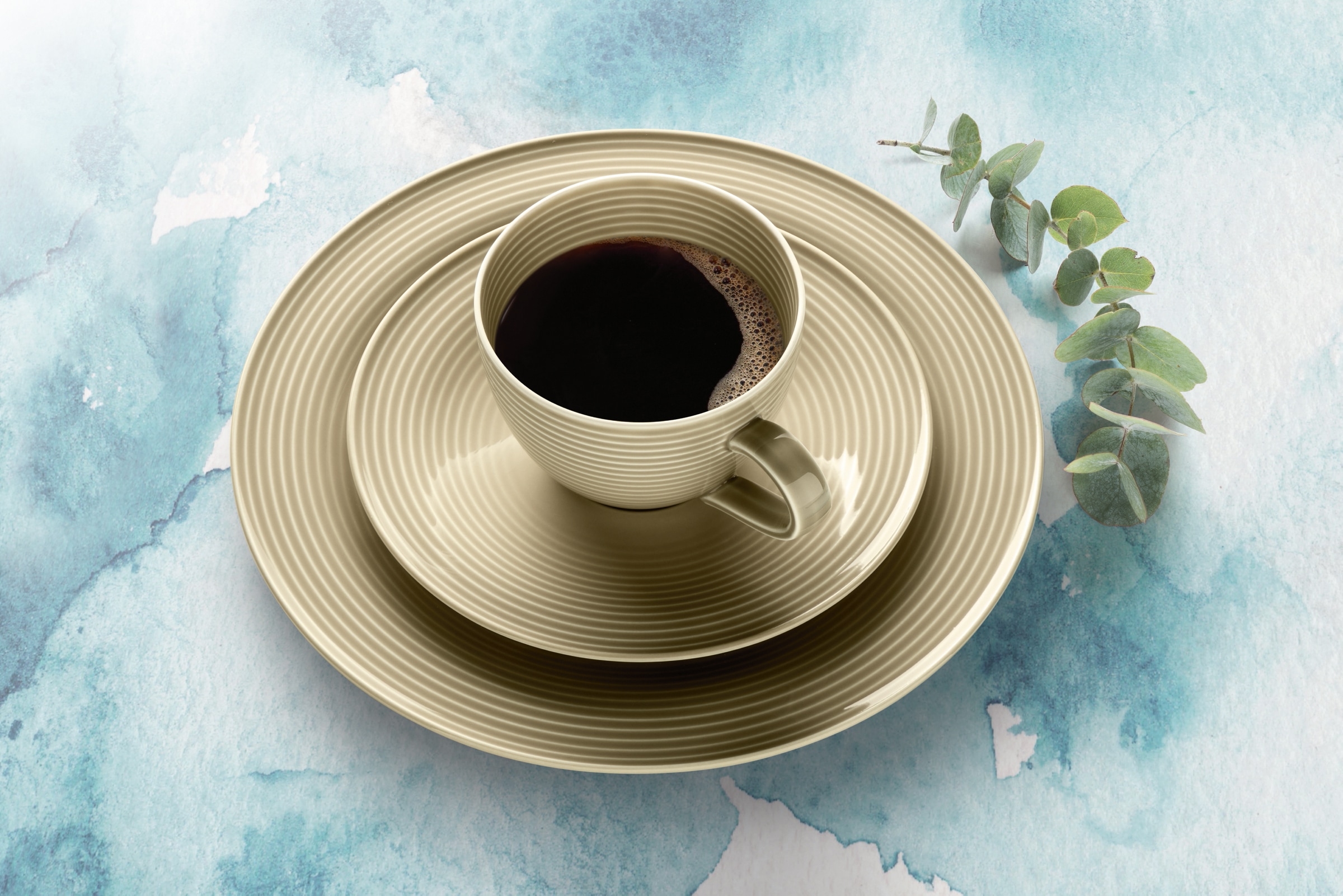 Seltmann Weiden Kaffeeservice »Geschirr-Set, Service Beat«, (Set, 18 tlg.), Teller, Tassen, Untertassen, Rillendekor, 18 Teile, für 6 Personen