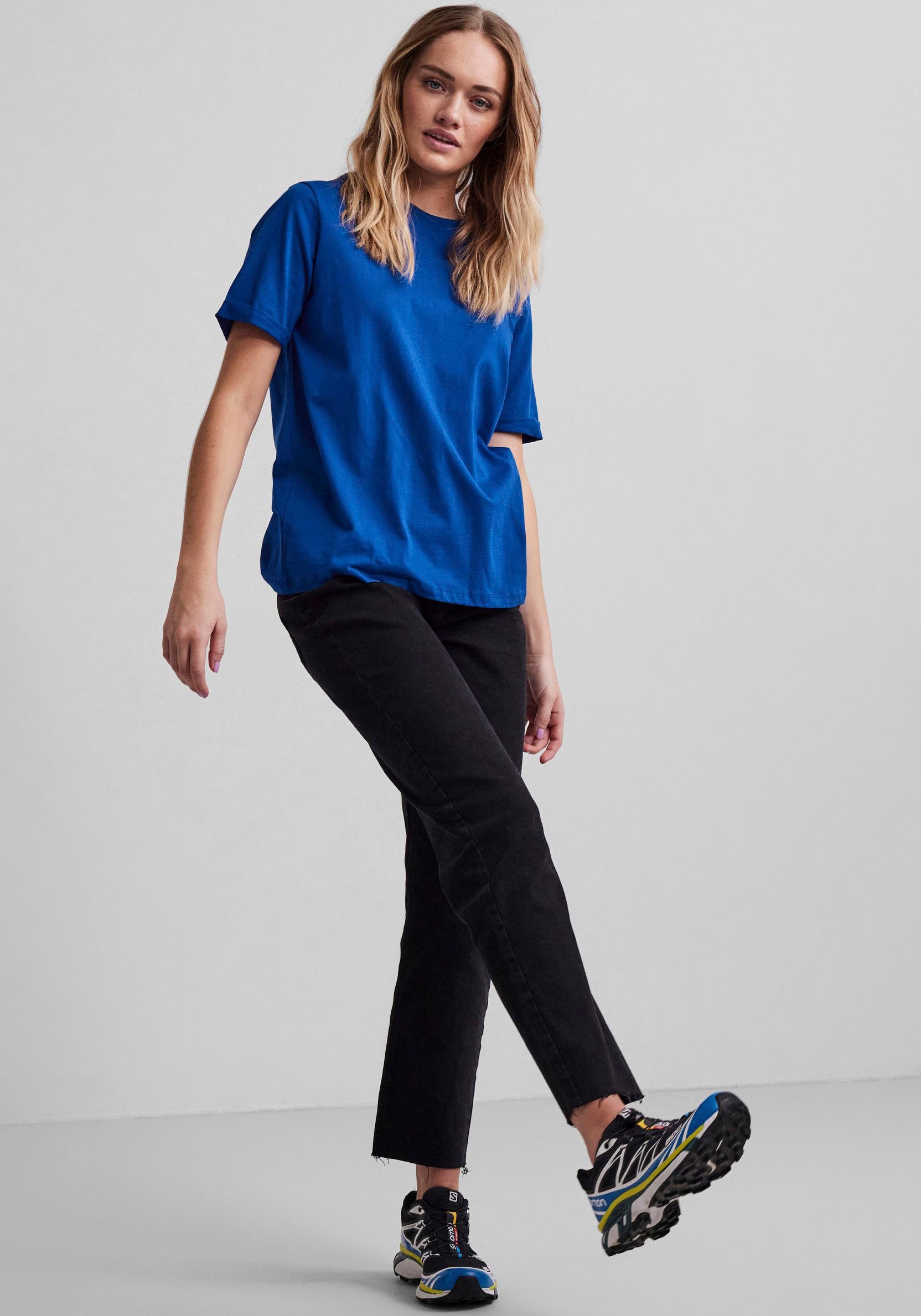 pieces Rundhalsshirt »PCRIA SS FOLD UP SOLID TEE NOOS BC«

