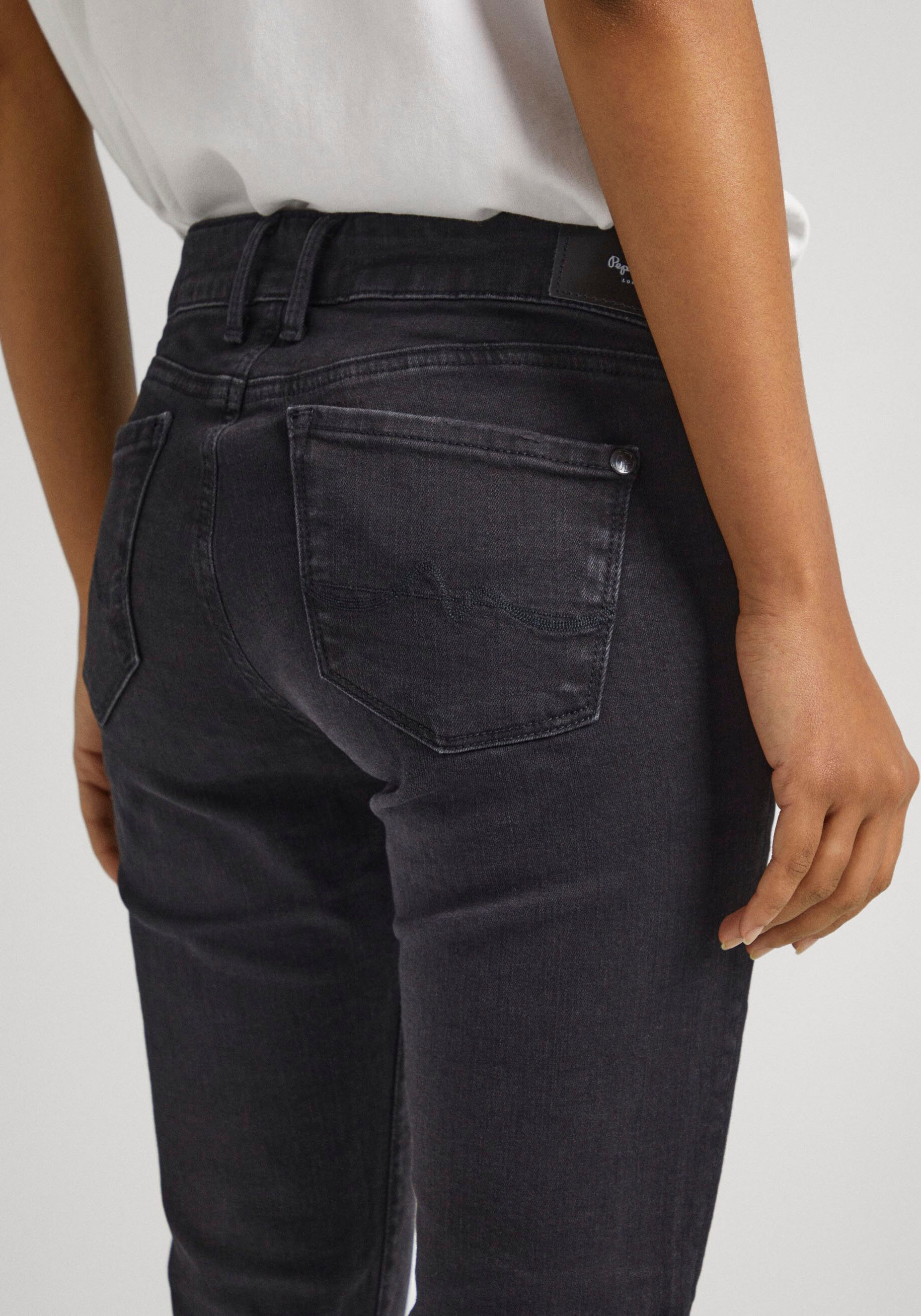 Pepe Jeans Skinny-fit-Jeans »SOHO«, im 5-Pocket-Stil mit 1-Knopf Bund und Stretch-Anteil