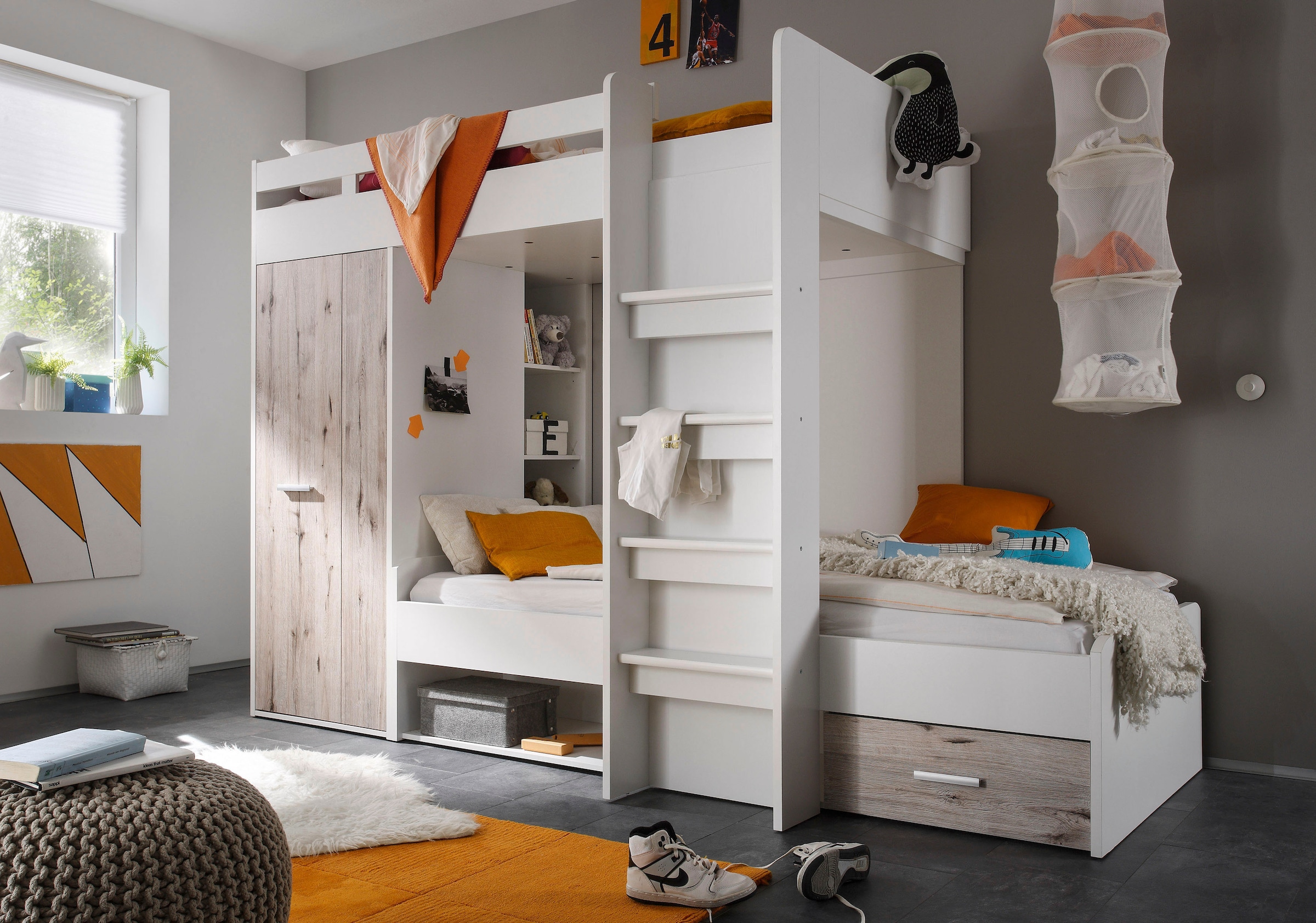 Begabino Hochbett »MAXI«, mit 2 Liegeflächen, Kleiderschrank und Regalen