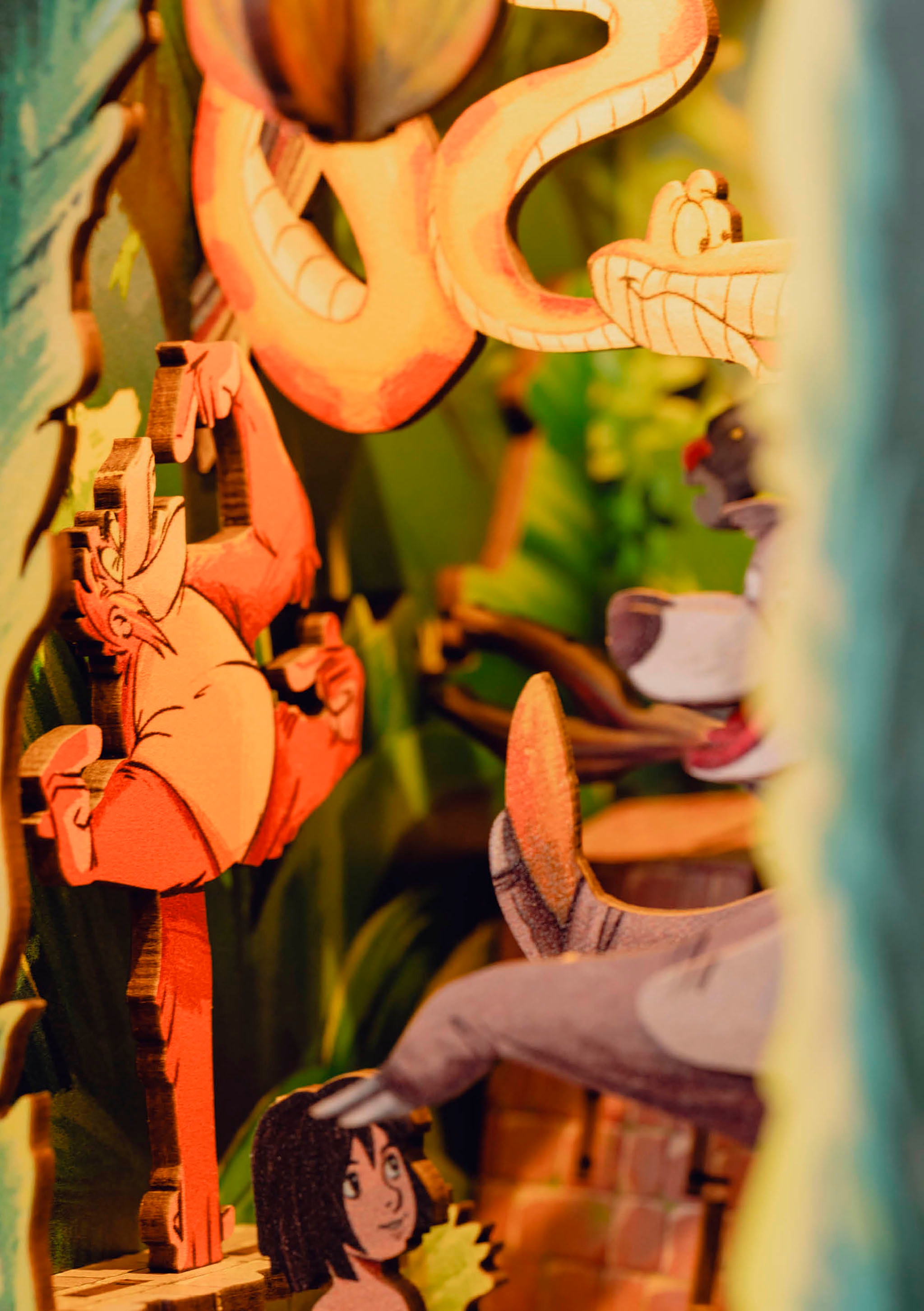 Revell® 3D-Puzzle »Book Nook, Tiny Adventures Disney Das Dschungelbuch«, Buchstütze; mit LED-Beleuchtung