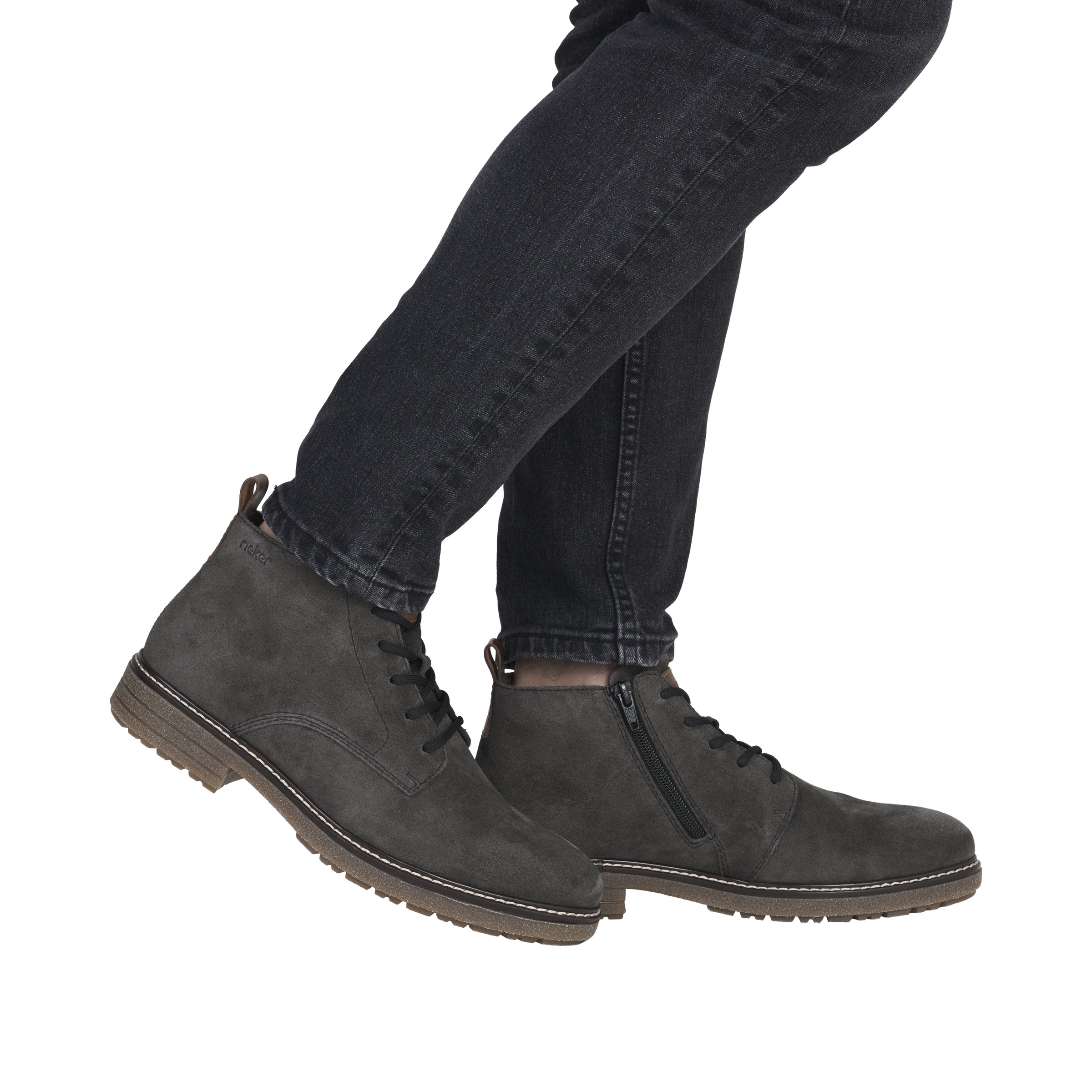 Rieker Schnürstiefelette  Schnürboots, Workerboots, Profilsohle, mit Anziehlasche