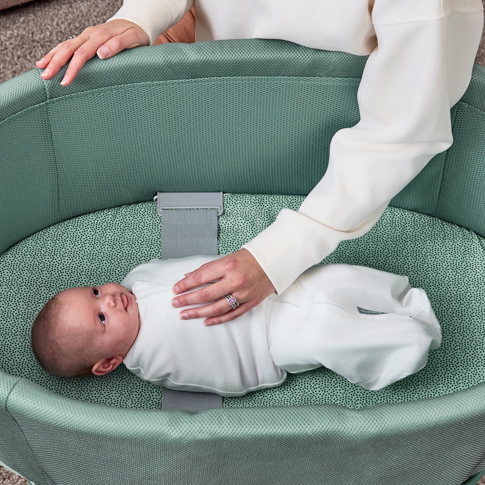 ingenuity Baby-Reisebett »Snooze & Stow™ Easy-Folding Bassinet, grün« faltbar