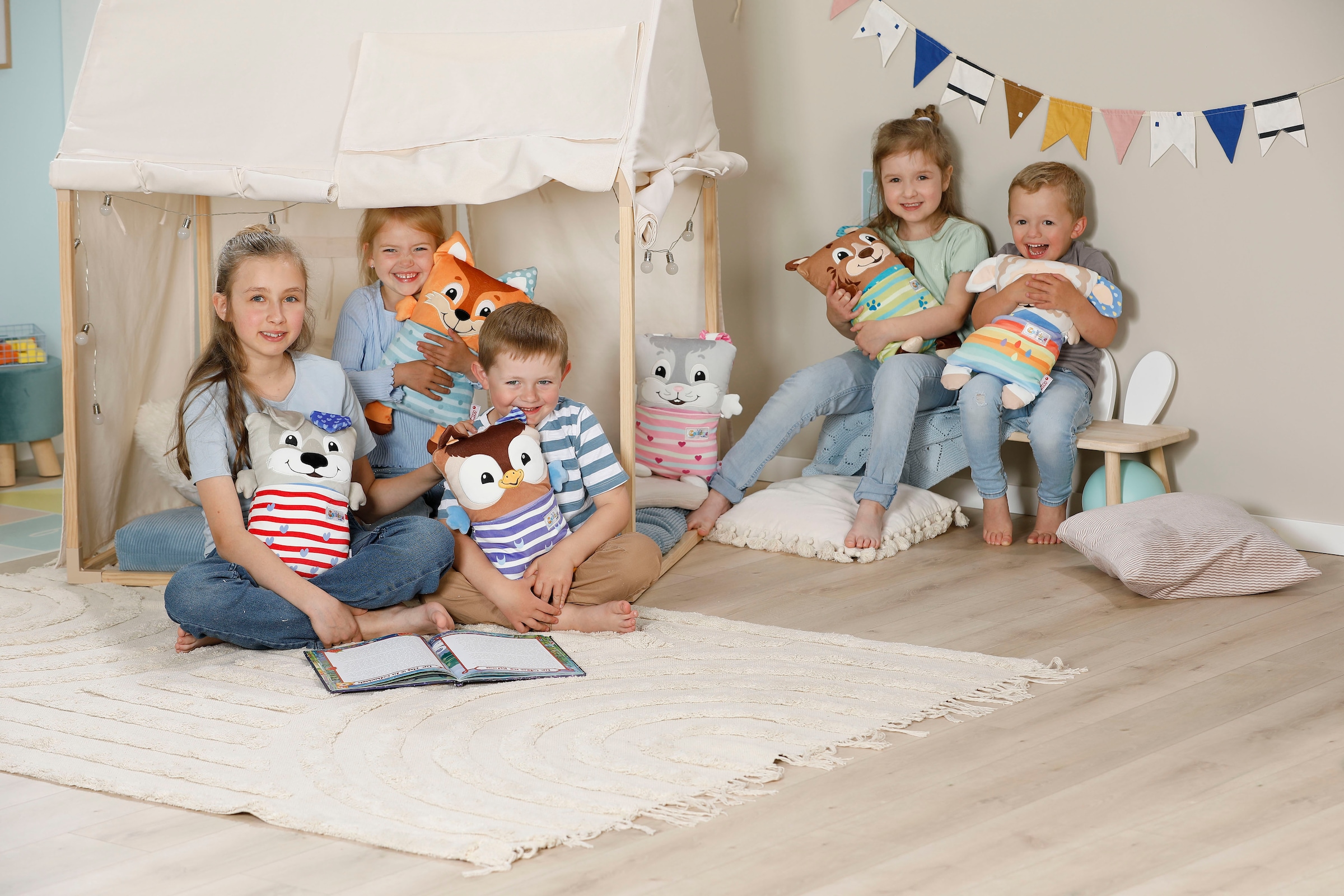 Nici Kuscheltier »Cosidoos, Hund mit Wendefunktion 30x20 cm«, enthält recyceltes Material (Global Recycled Standard)