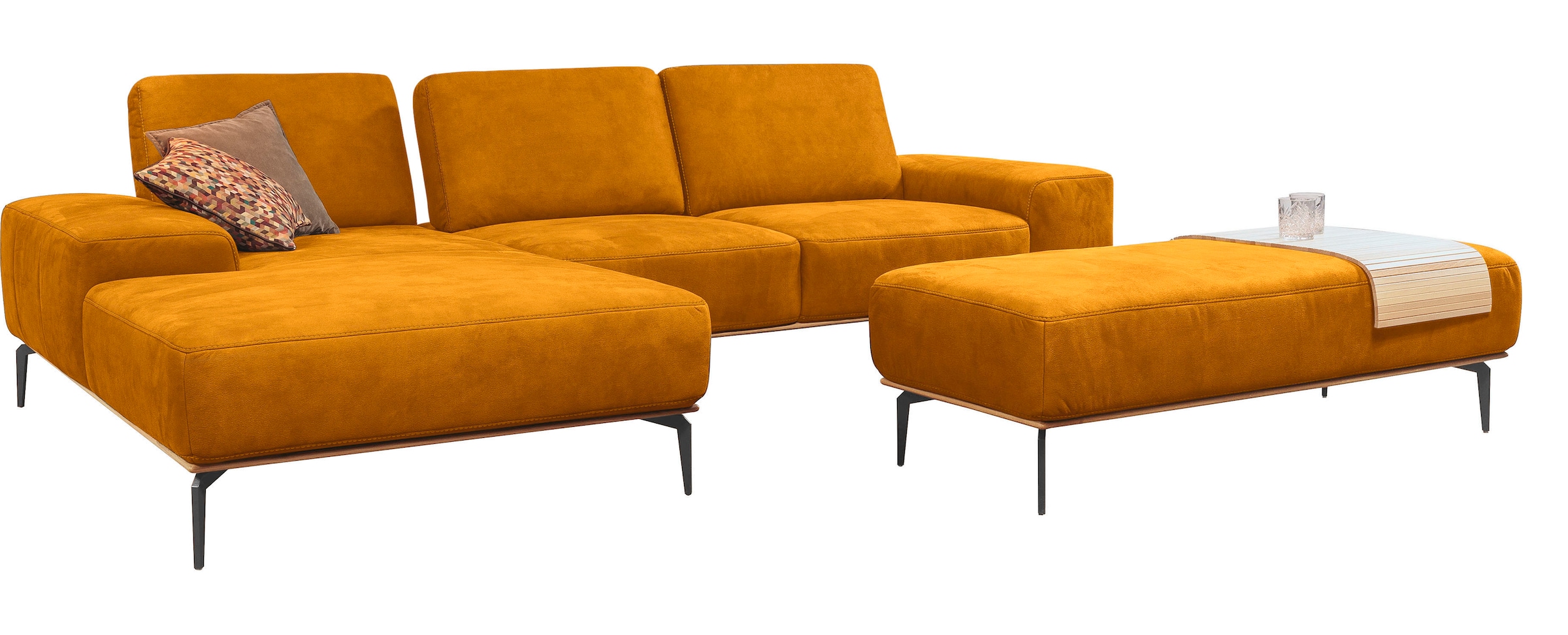W.SCHILLIG Ecksofa »run, Designsofa mit tollem Sitzkomfort, bequem, L-Form«, mit Holzsockel, Füße in Schwarz pulverbeschichtet, Breite 319 cm