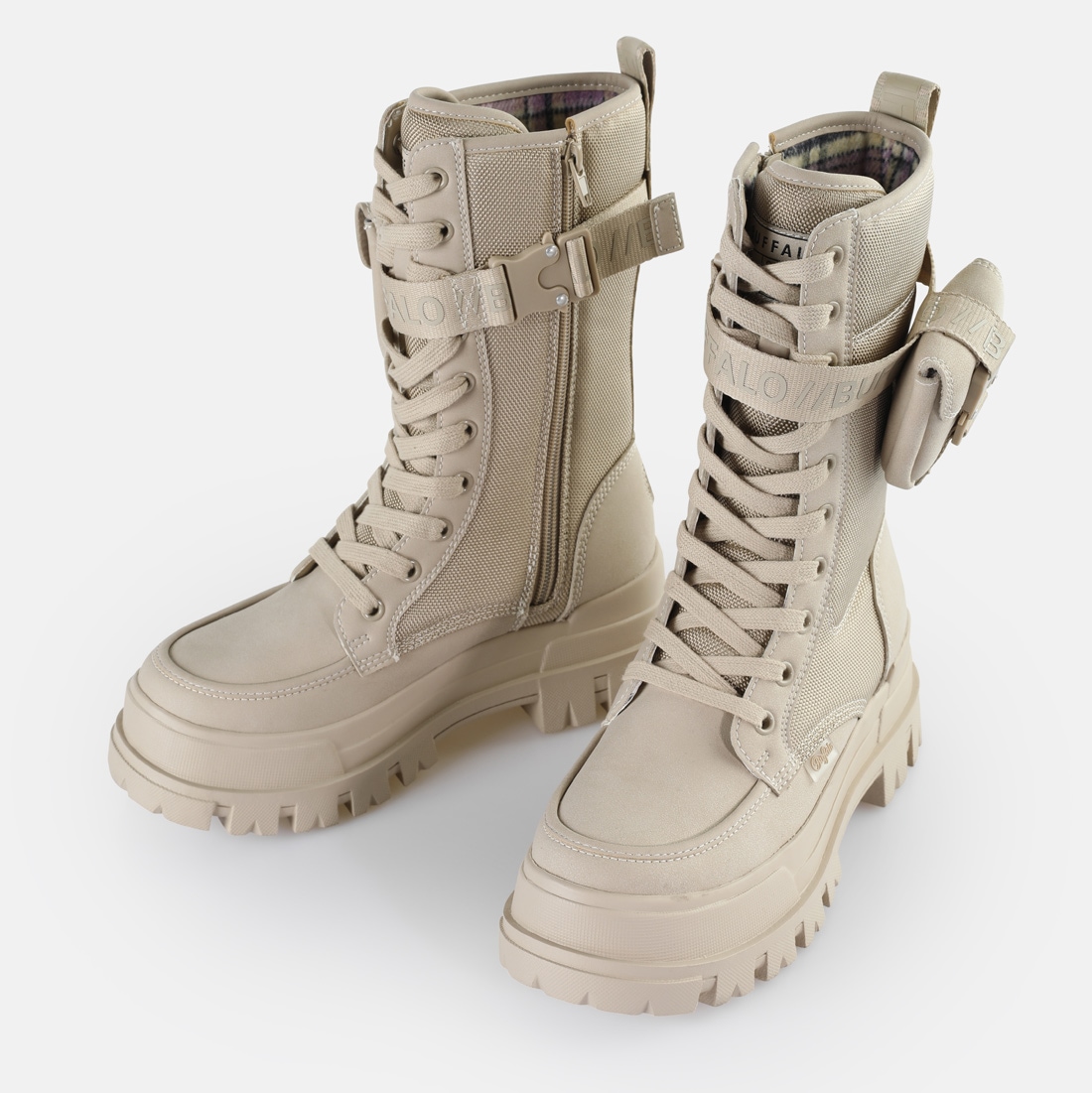 Buffalo Schnürstiefel »ASPHA COM HI«  Schnürboots, Plateaustiefel mit kleinem Täschchen am Schaft