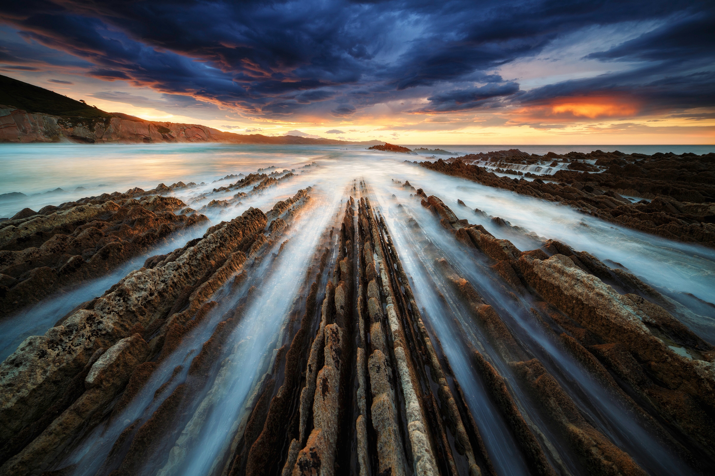 Papermoon Fototapete »Photo-Art JUAN PABLO DE, ZUMAIA FLYSCH« günstig online kaufen