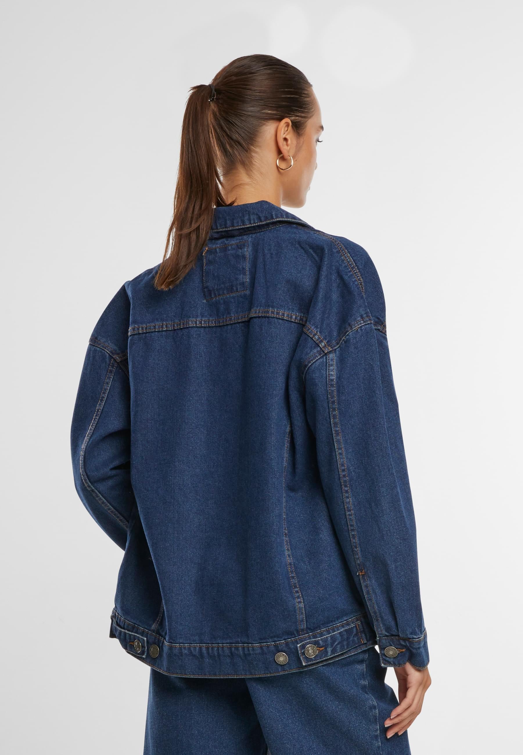 URBAN CLASSICS Jeansjacke »Urban Classics Damen Ladies Oversized 90‘s Denim Jacket« 1 Stk. tlg. ohne Kapuze