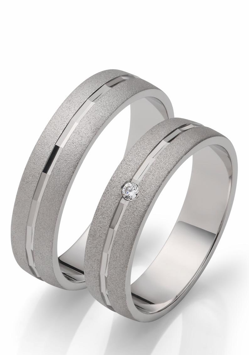 Firetti Trauring »Schmuck Geschenk Hochzeit Ehering "LIEBE"« wahlweise mit oder ohne Zirkonia (synth.)