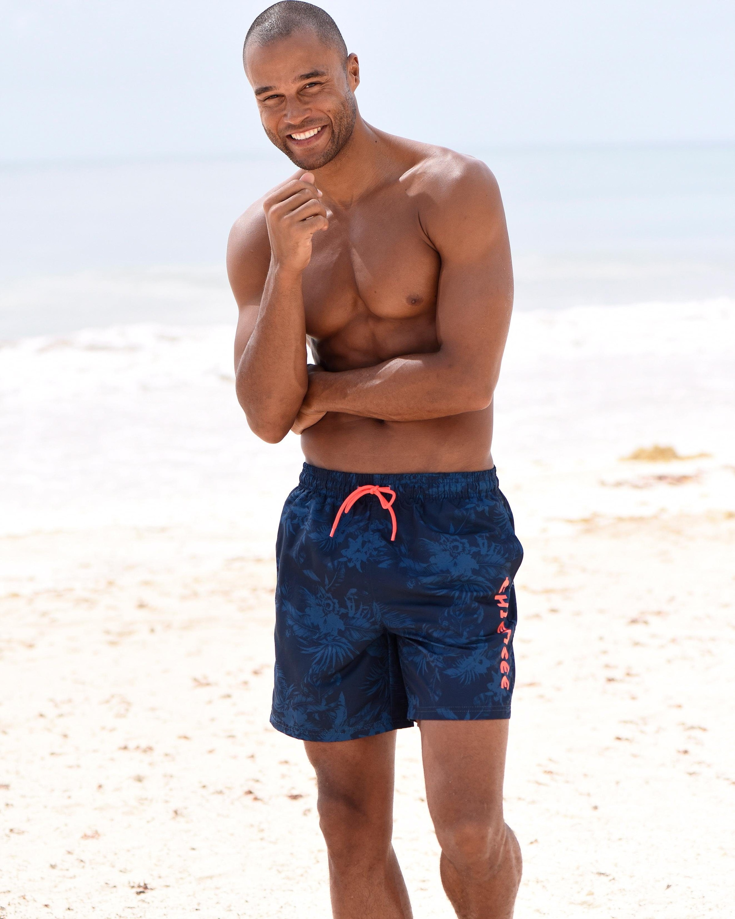 Bild von Chiemsee Badeshorts »Esra«, mit Dschungelprint