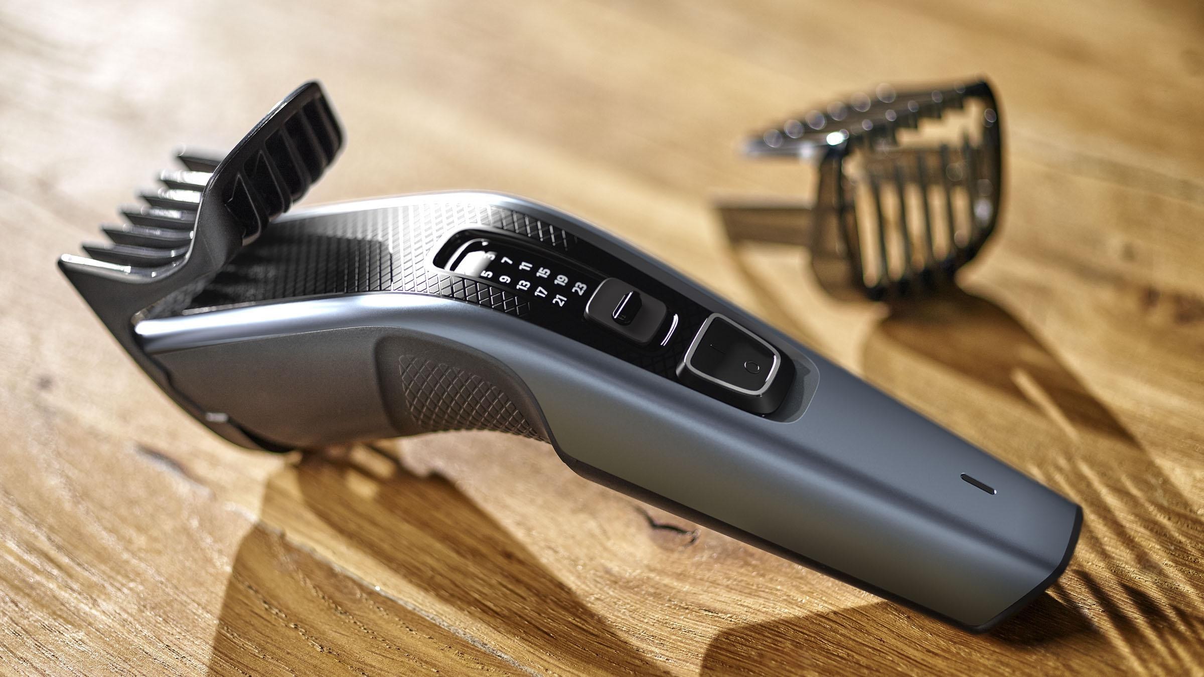 Philips Haar- und Bartschneider »Series 3000 HC3530/15«, 2 Aufsätze, mit 13 Längeneinstellungen, inkl. Bartkamm