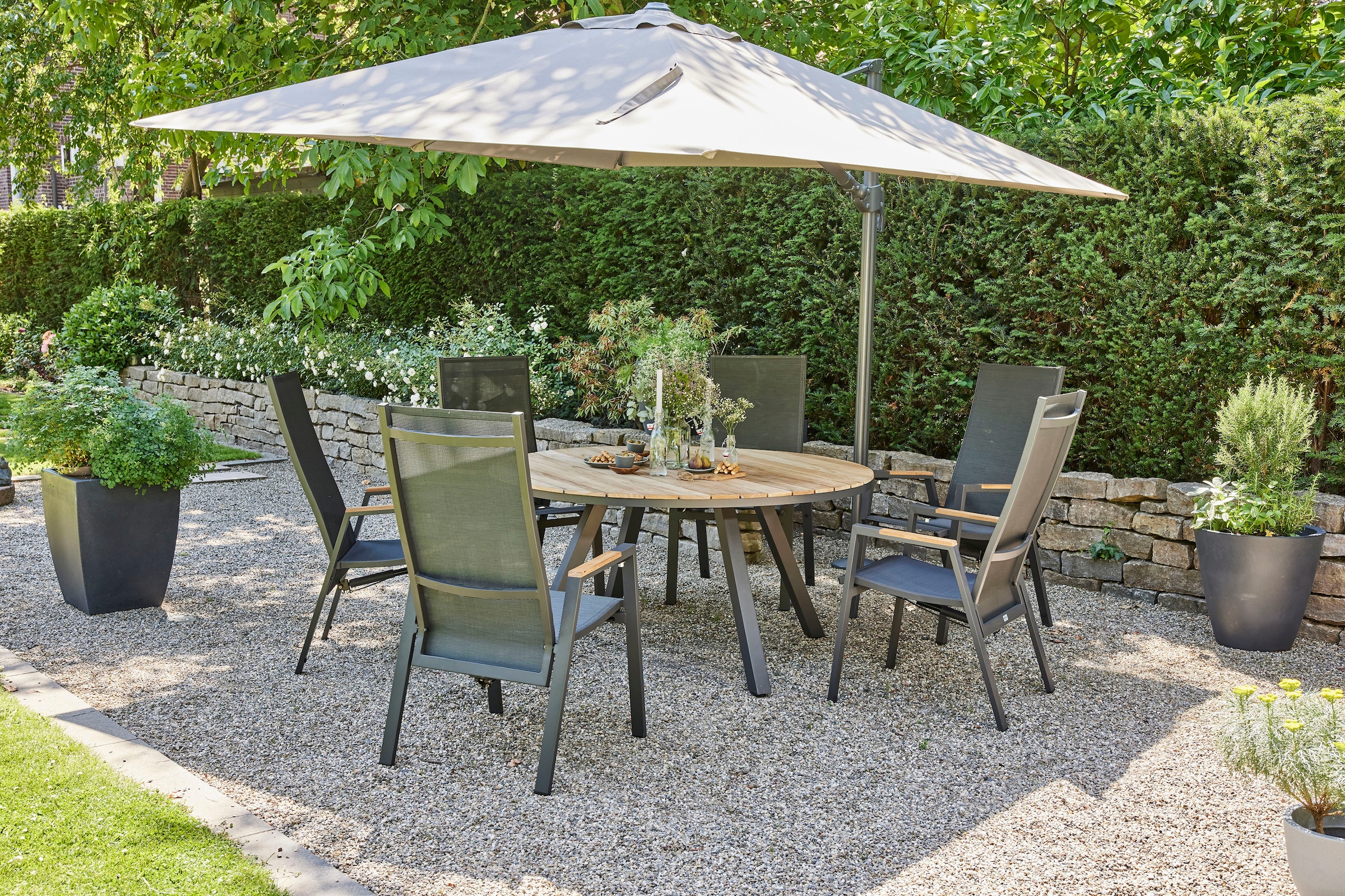 Siena Garden Garten-Essgruppe »Savona / Zurigo«, (Set, 10 tlg.), best. aus 4 Sesseln, 4 Auflagen, 1 Liege und 1 Tisch