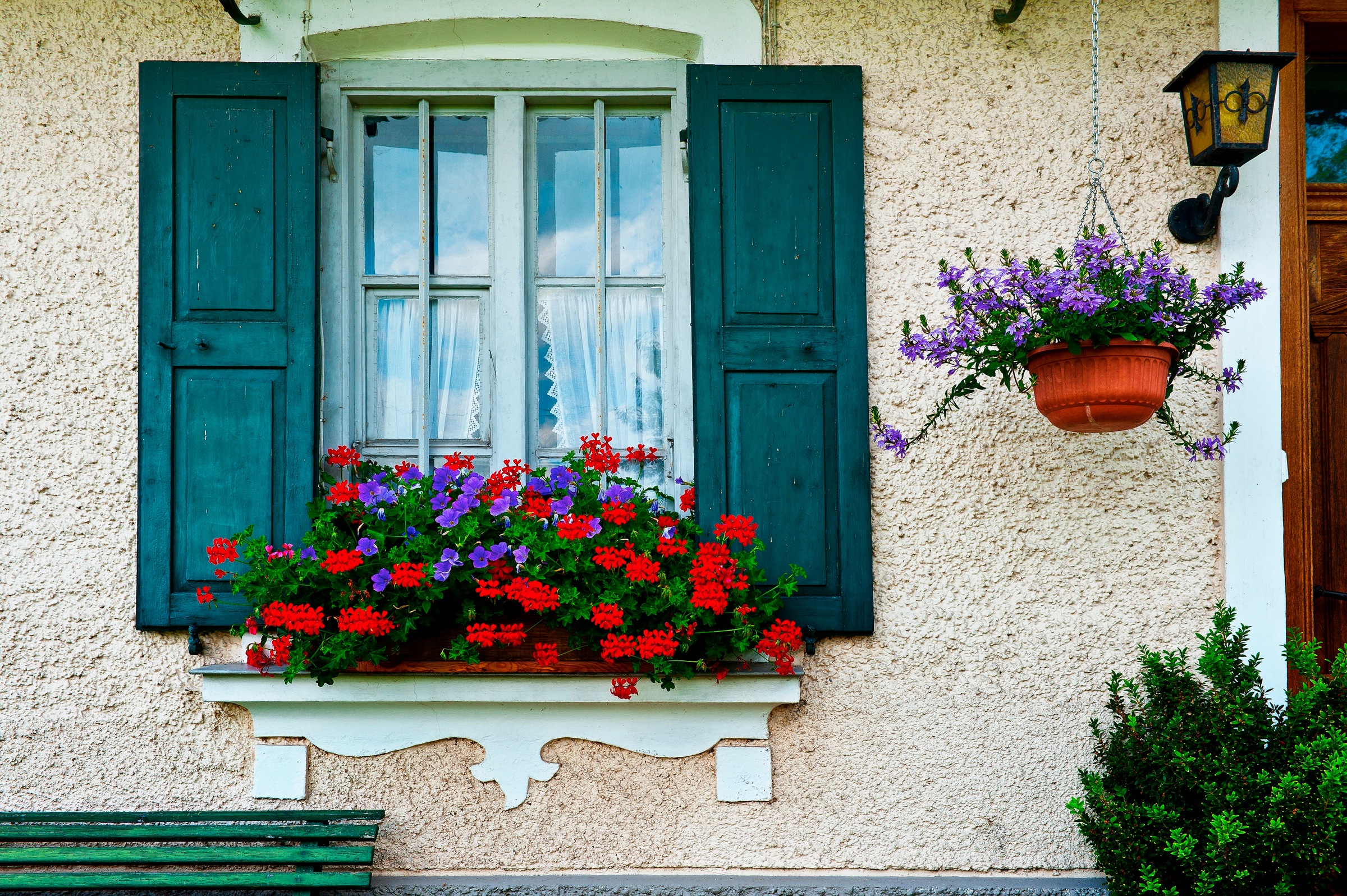 Papermoon Fototapete »Bavarian Window« glatt günstig online kaufen