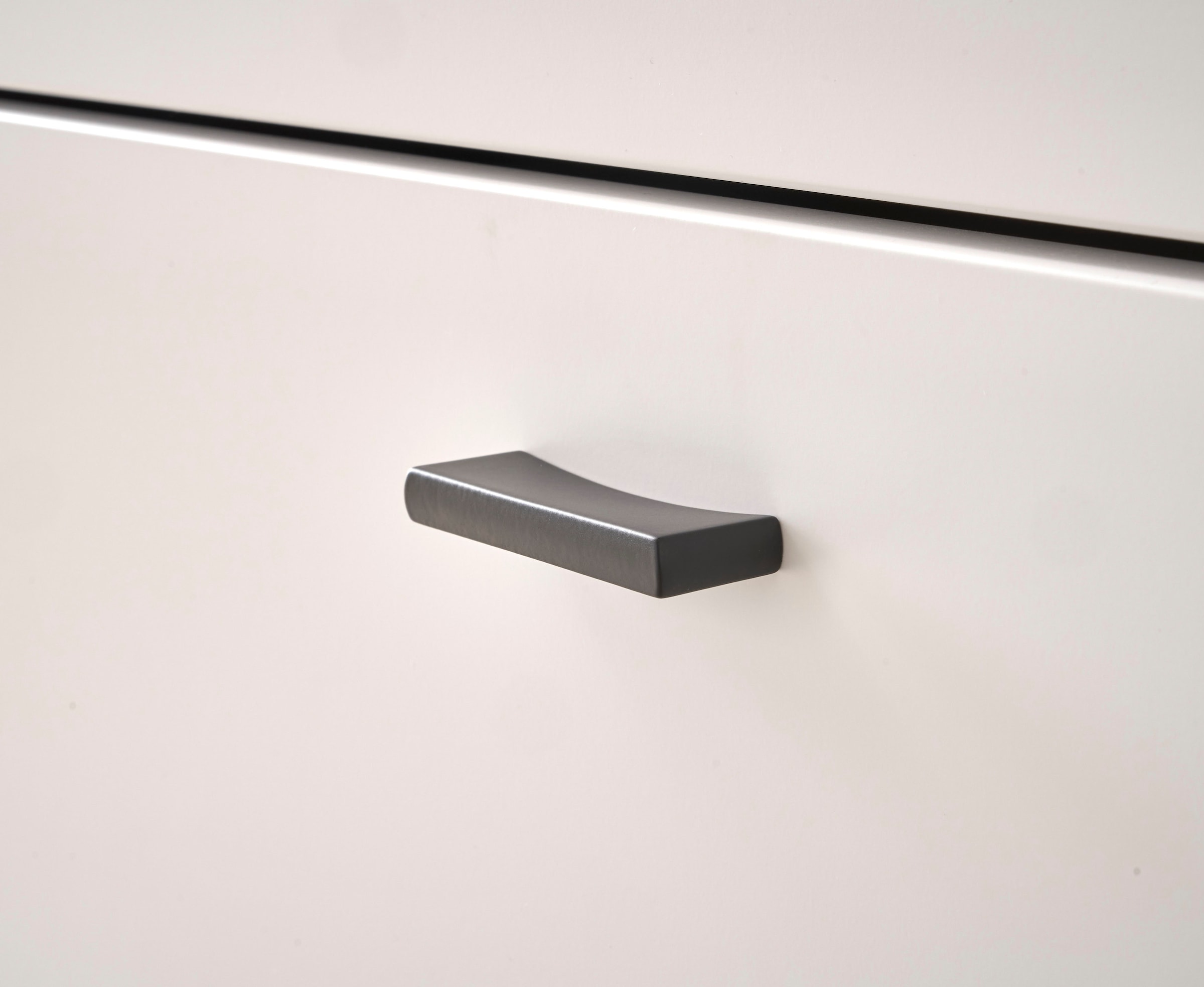 INOSIGN Wohnwand »LONG ISLAND«, (Set, 4 St.), in moderner Trendfarbe,inklusive senkrechter Beleuchtung,Breite 305 cm