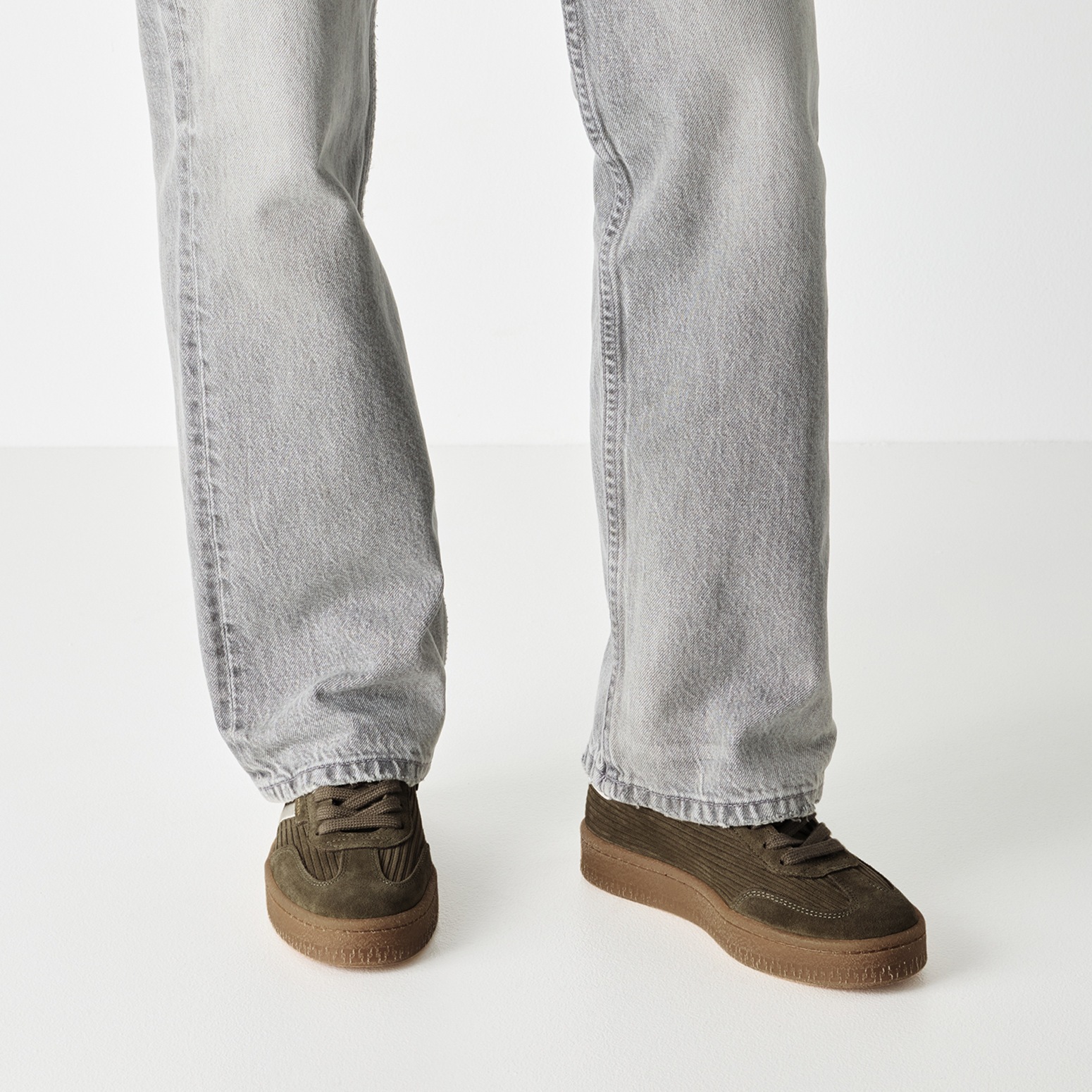 Tamaris Plateausneaker, Freizeitschuh, Halbschuh, Schnürschuh mit gepolstertem Schaftrand