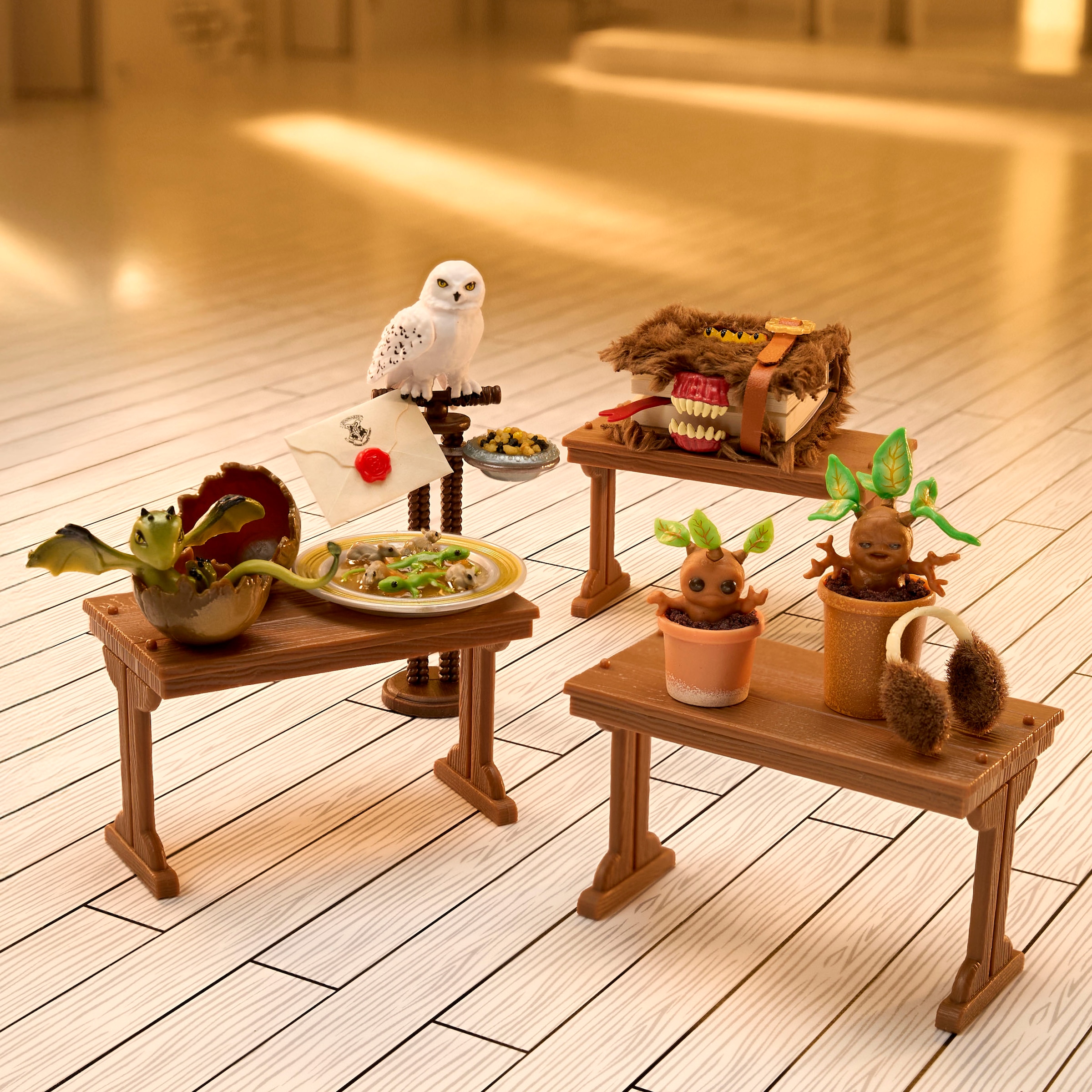 MGA ENTERTAINMENT Kreativset »MGA's Miniverse - Make It Mini Harry Potter Back to Hogwarts« sortiere Lieferung