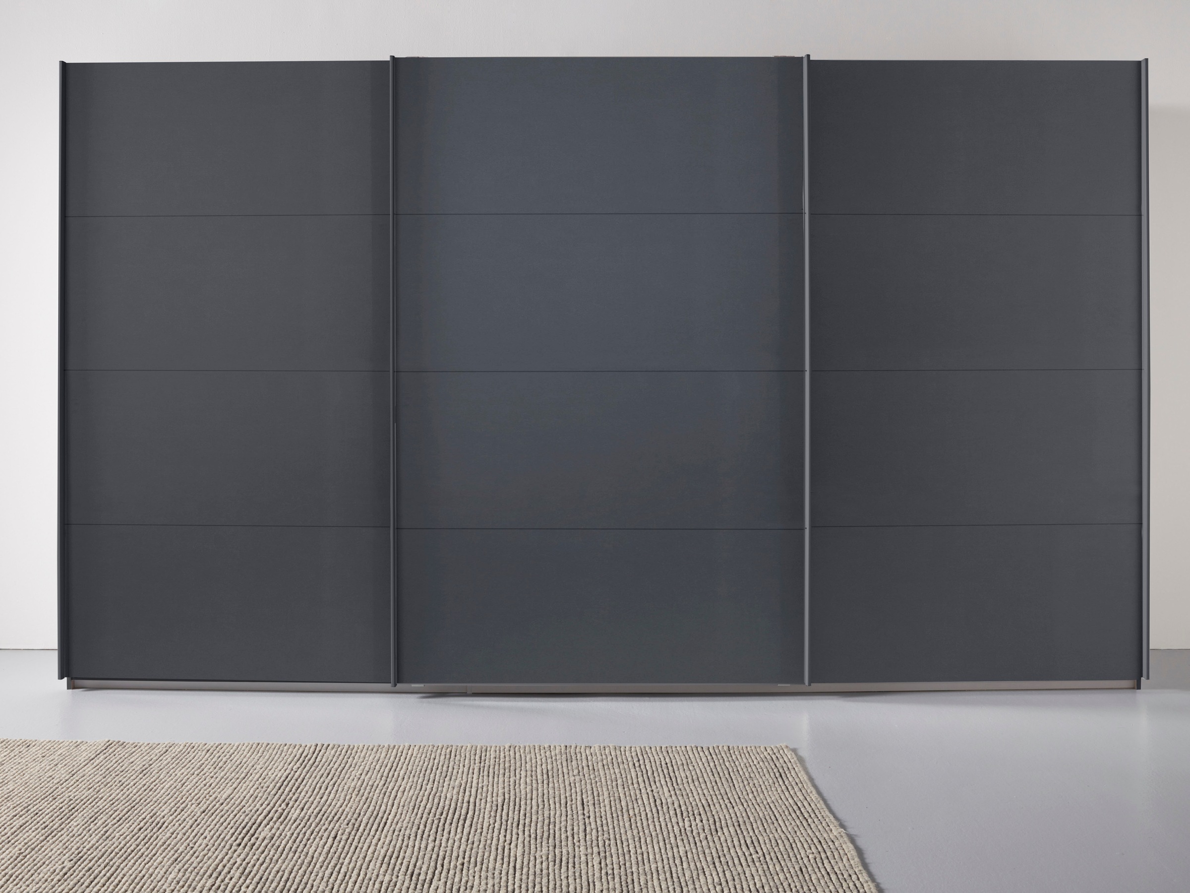 rauch Schwebetürenschrank »Kleiderschrank Schrank Garderobe TOPSELLER OTELI inkl. Inneneinteilung«, mit 3 Innenschubladen sowie zusätzlichen Einlegeböden MADE IN GERMANY