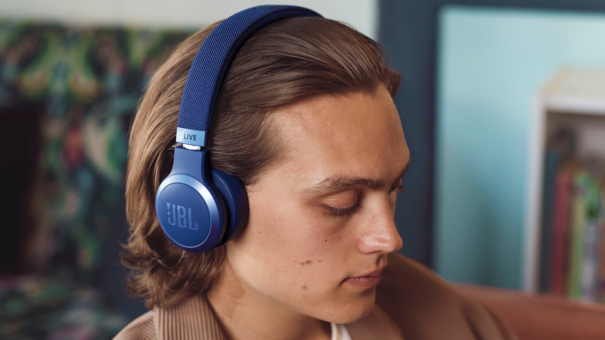 JBL Kopfhörer »LIVE 670NC«, Bluetooth On-Ear-Kopfhörer